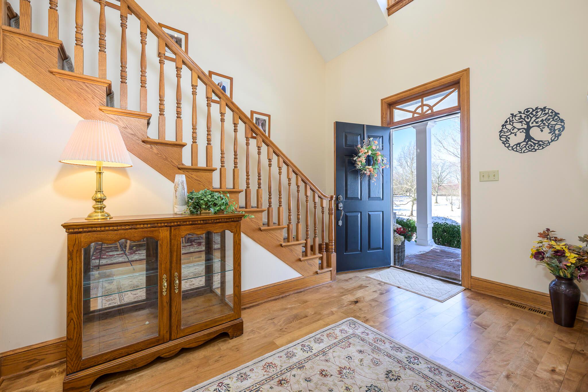 736 Arlington Road Property Photo 3