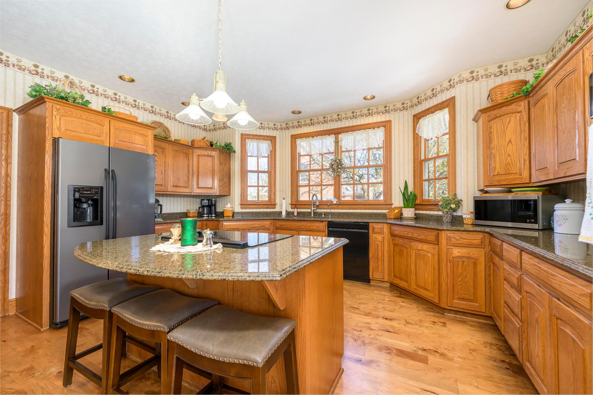 736 Arlington Road Property Photo 10
