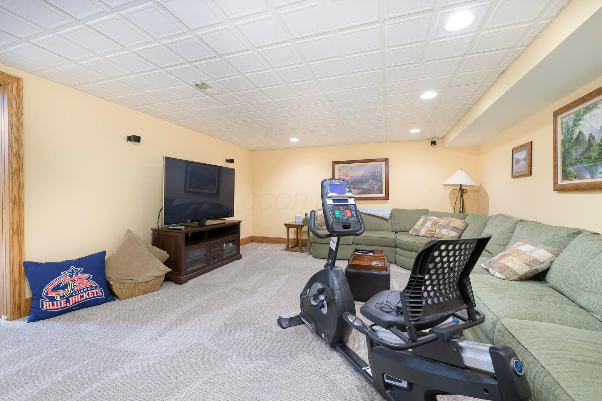 736 Arlington Road Property Photo 40