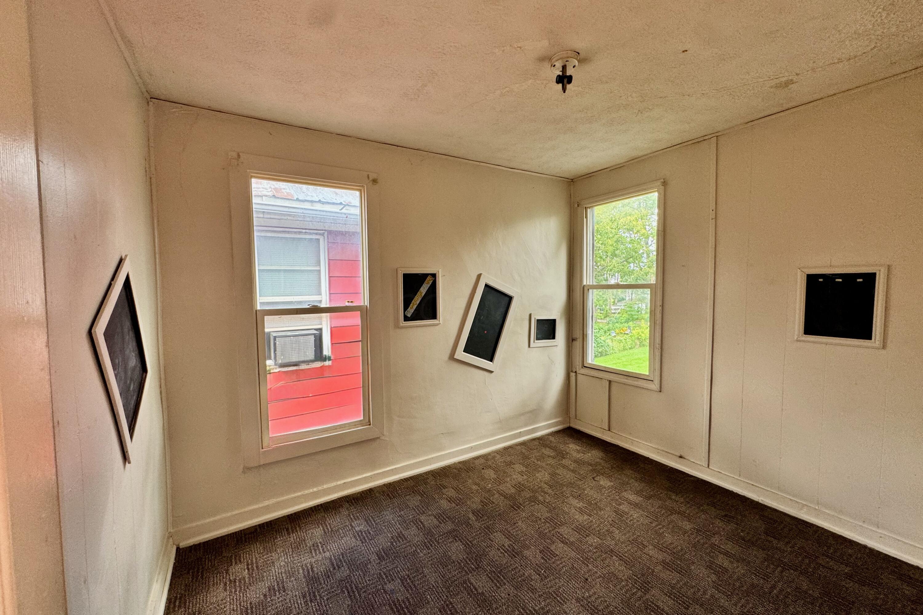211 E Central Avenue Property Photo 12