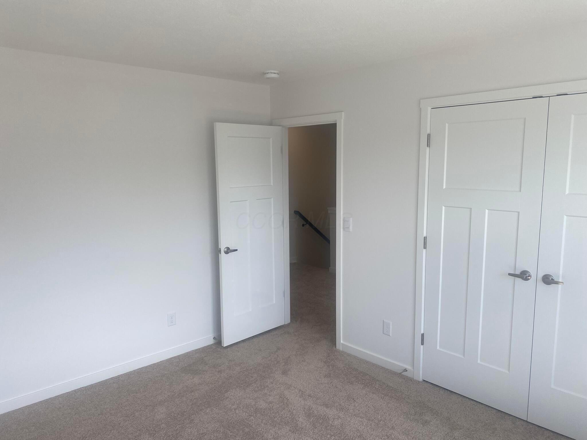 472 Creekside Drive Property Photo 20