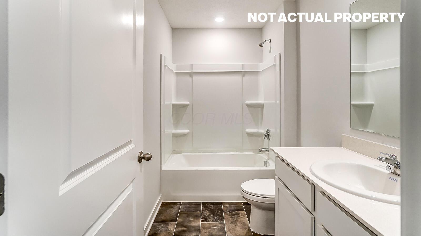 1235 Stratford Way Property Photo 26