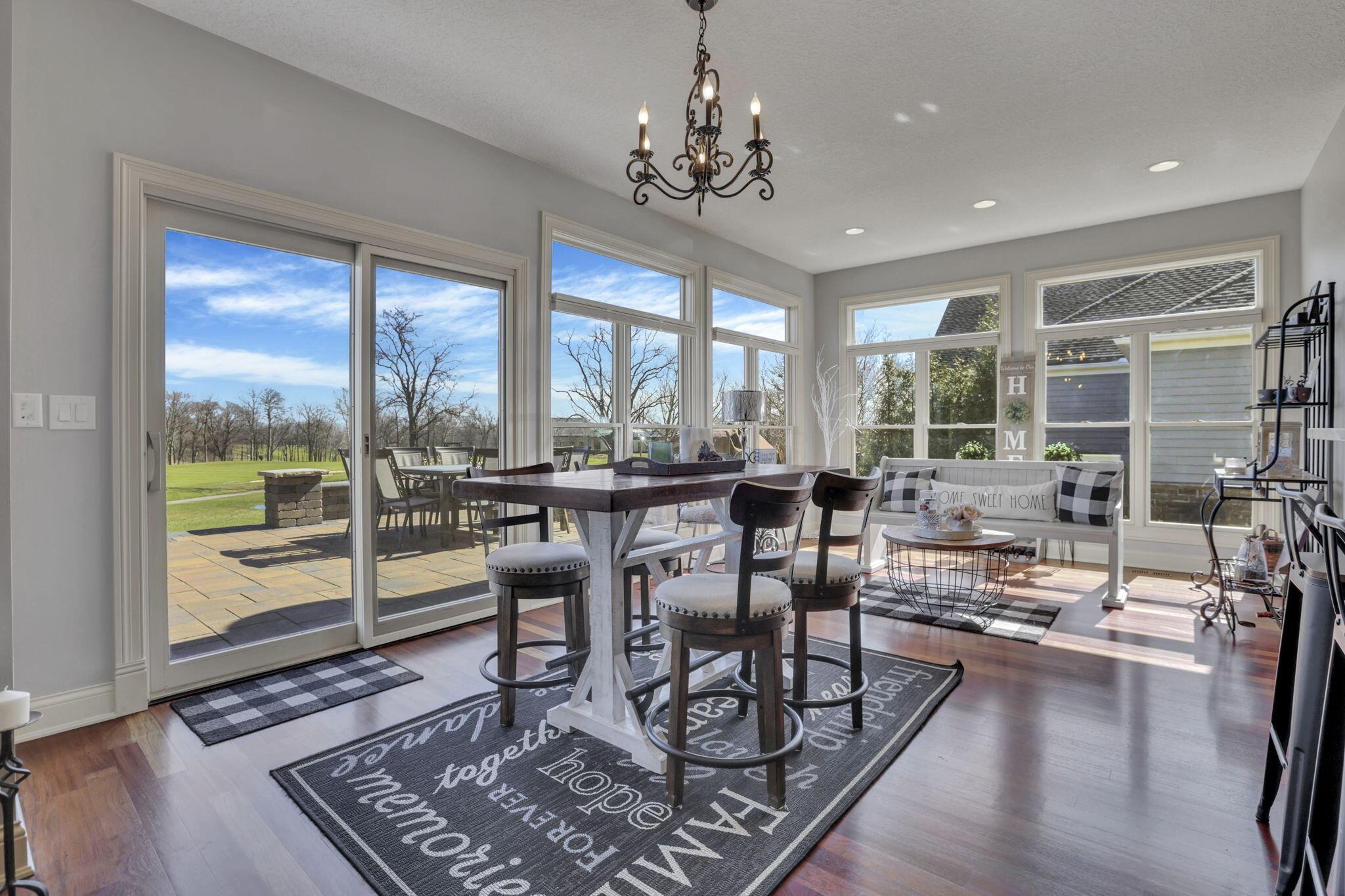 4607 Hirth Hill Road E Property Photo 4