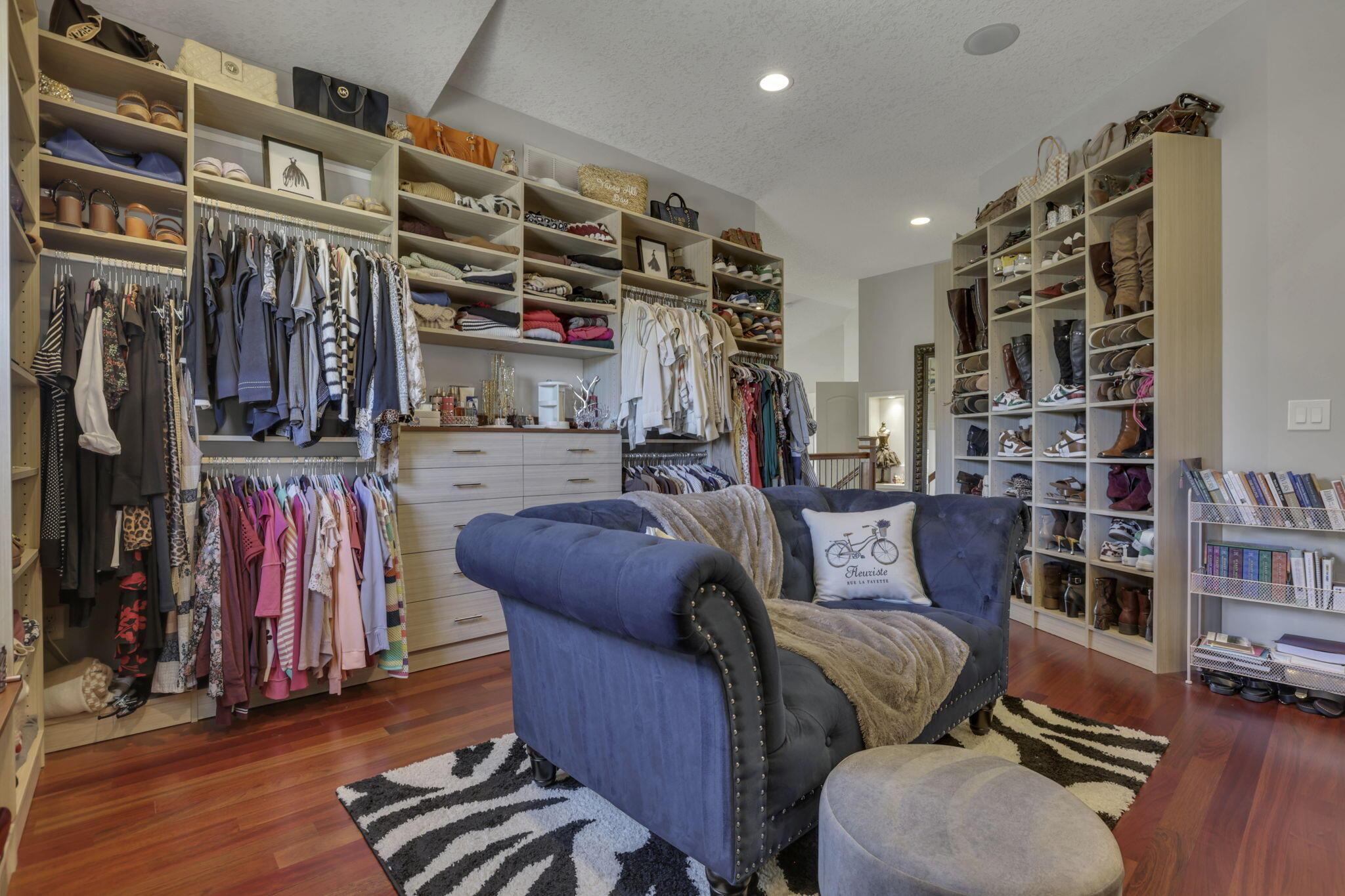 4607 Hirth Hill Road E Property Photo 29
