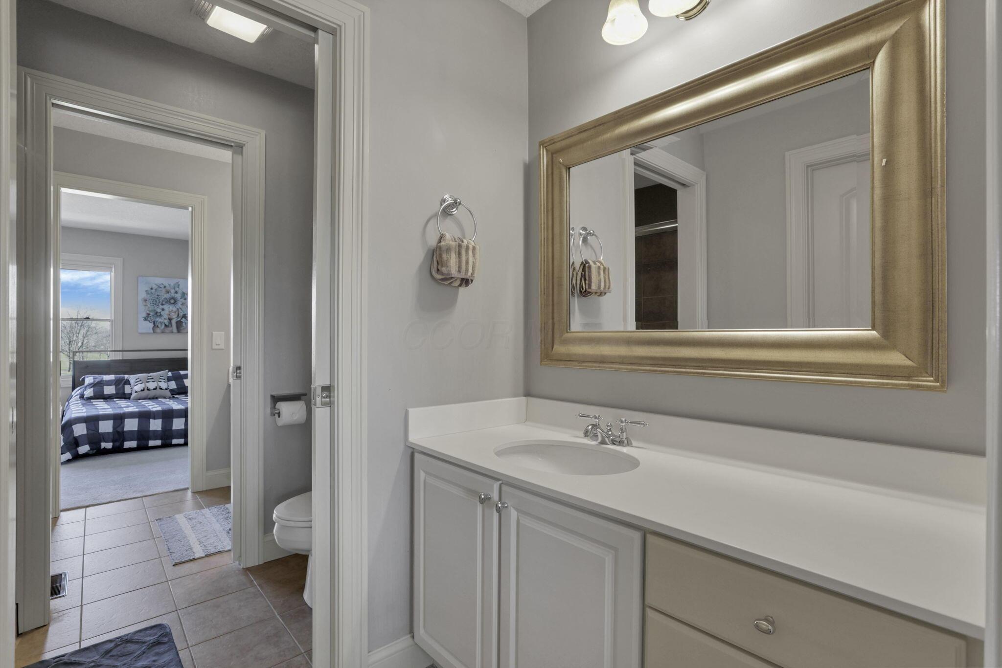4607 Hirth Hill Road E Property Photo 41
