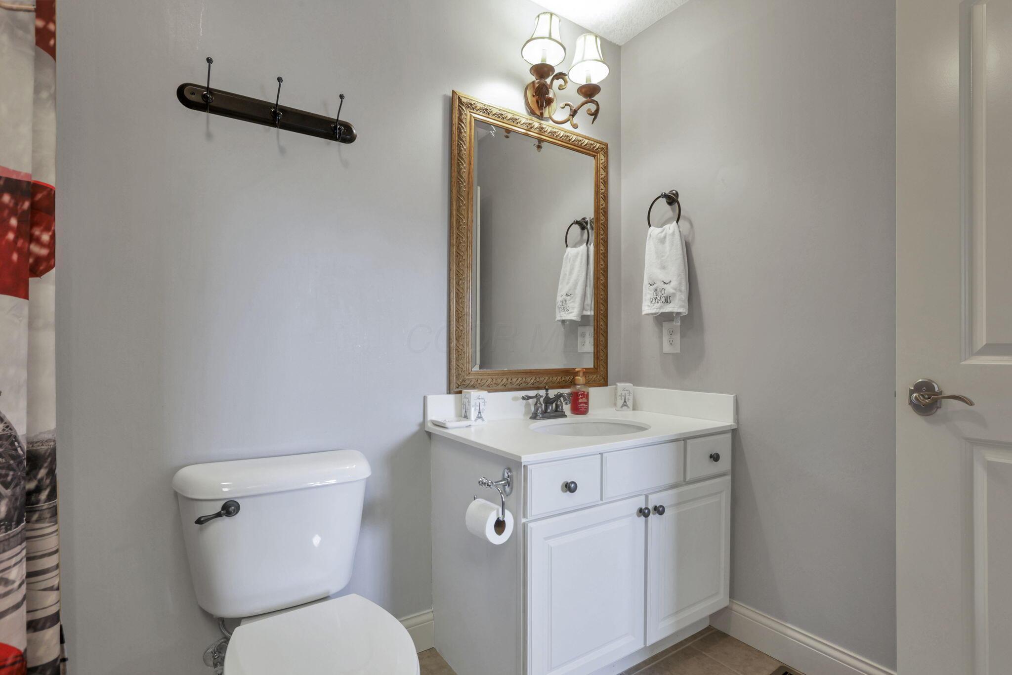 4607 Hirth Hill Road E Property Photo 47