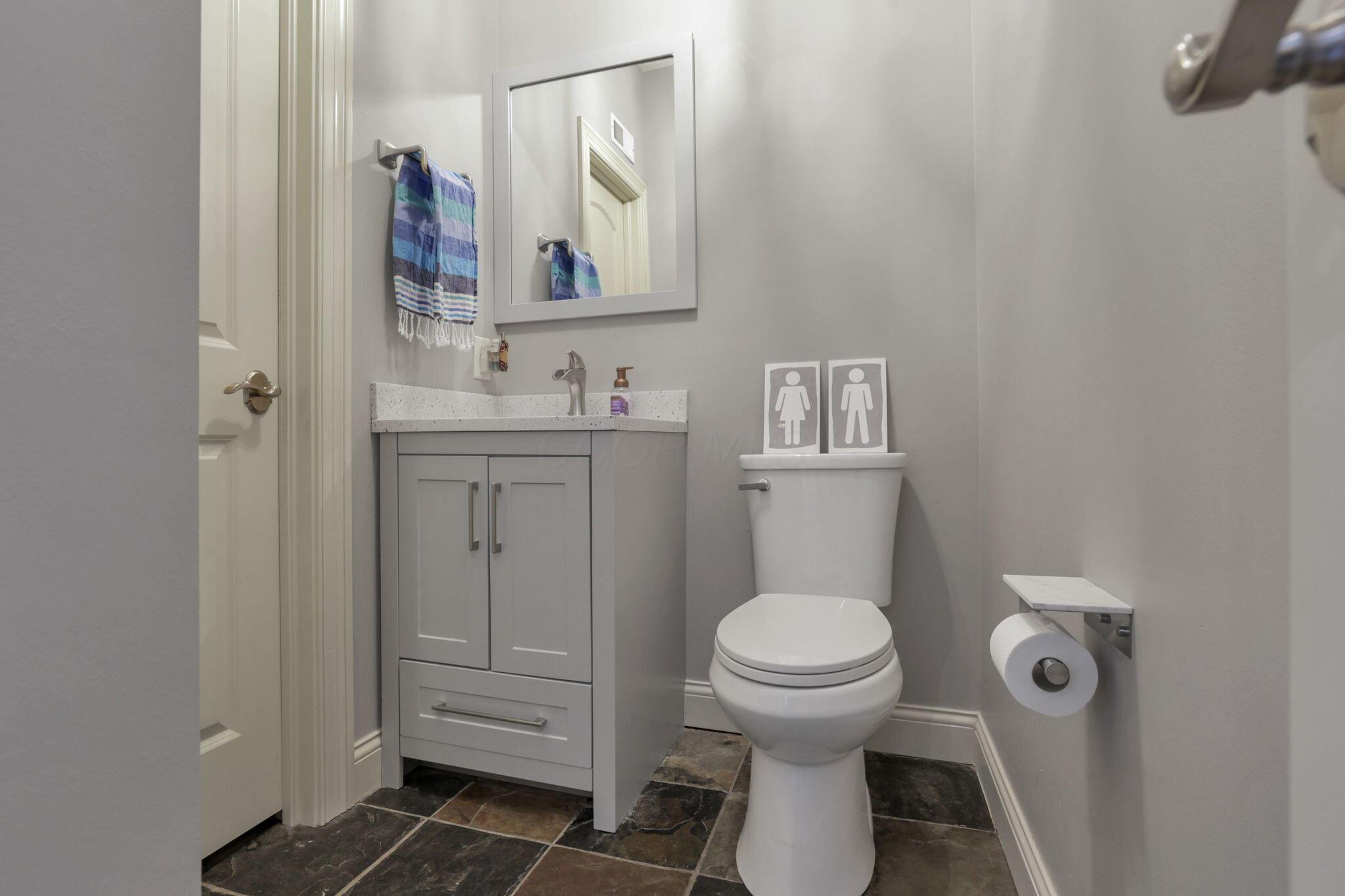 4607 Hirth Hill Road E Property Photo 55