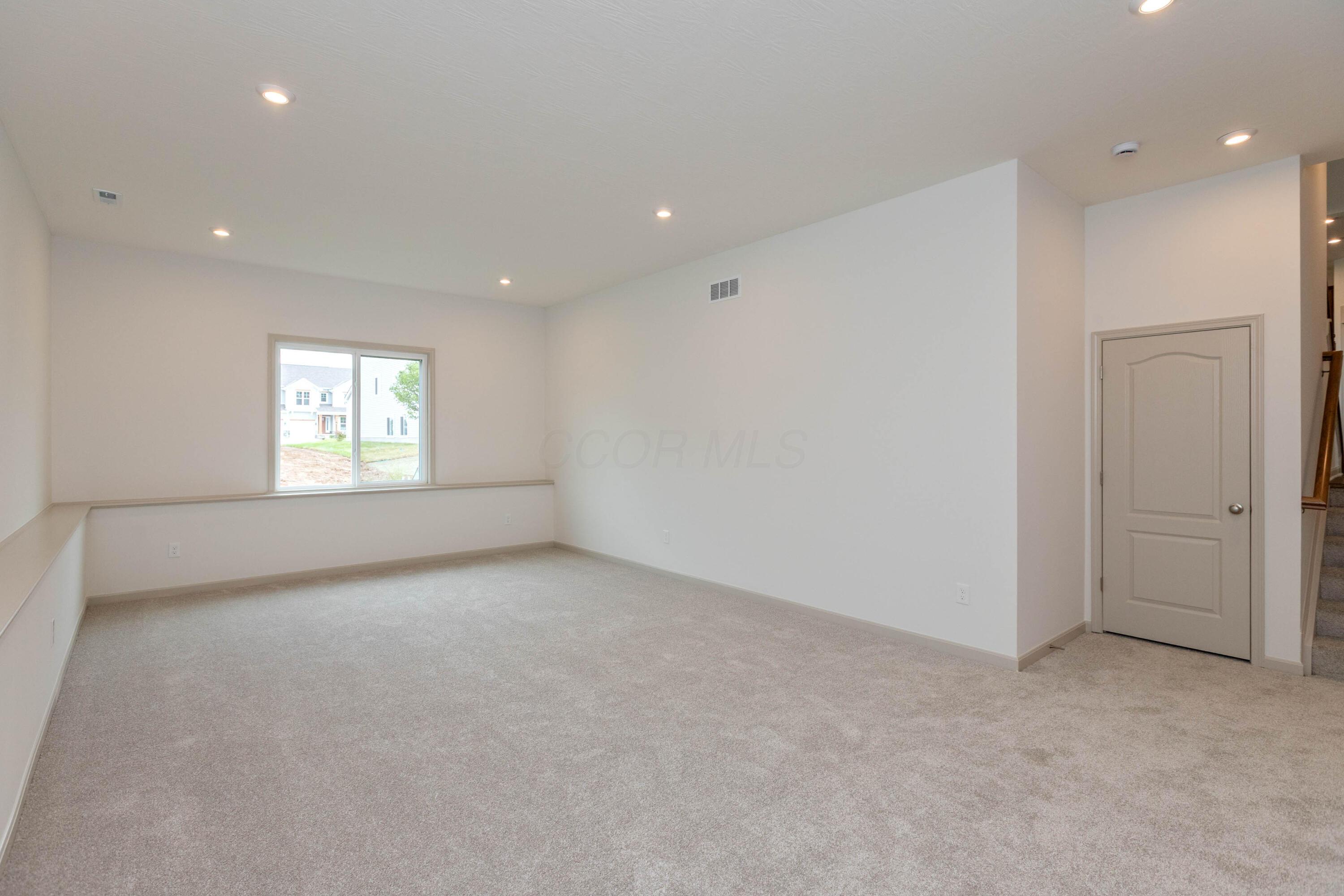 216 Painter Street Property Photo 20