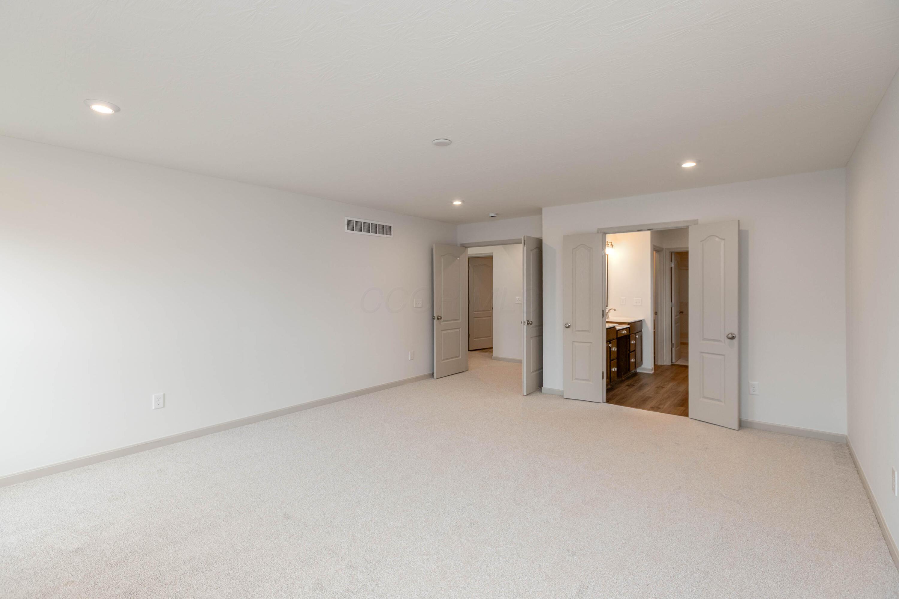 216 Painter Street Property Photo 25
