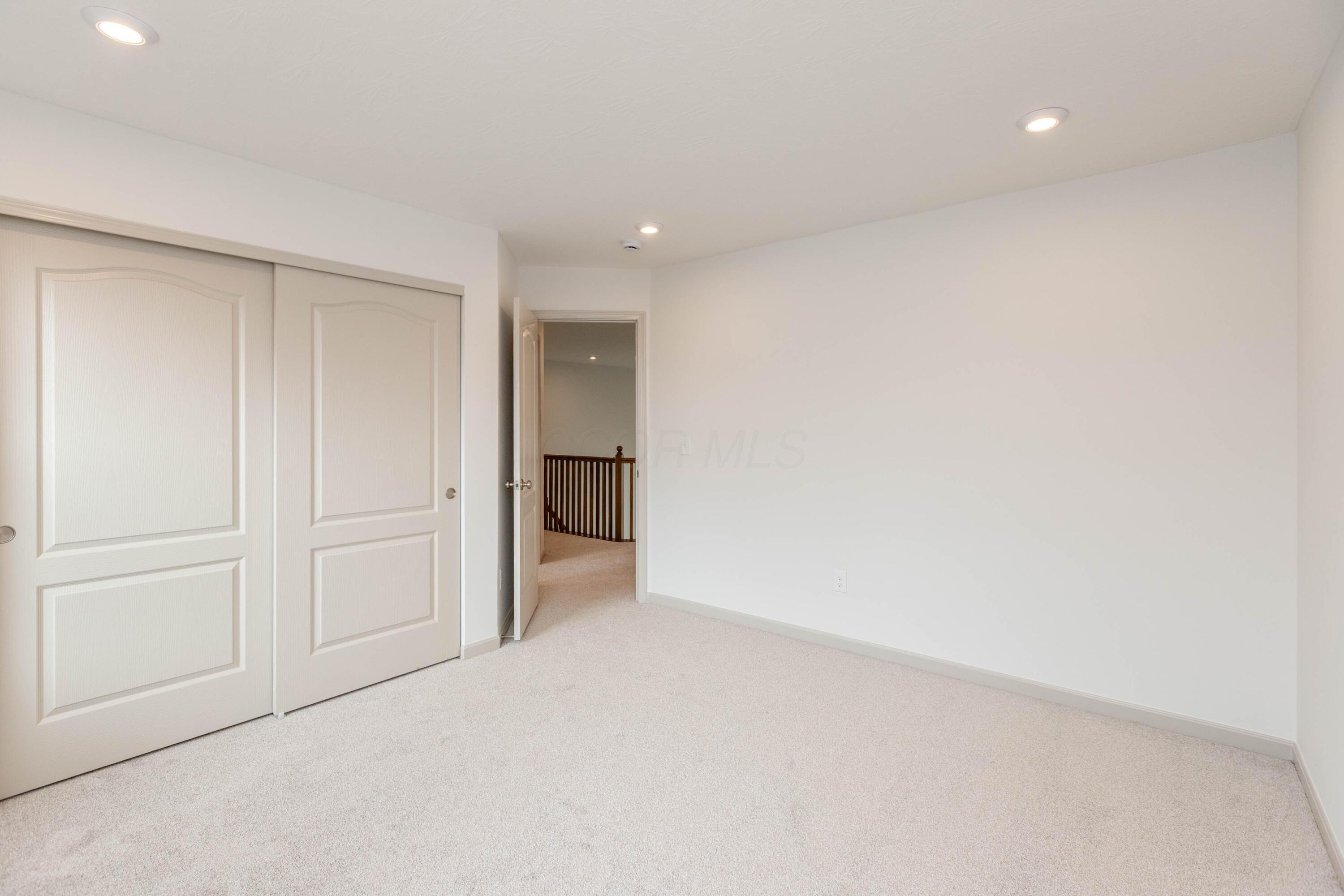 216 Painter Street Property Photo 32