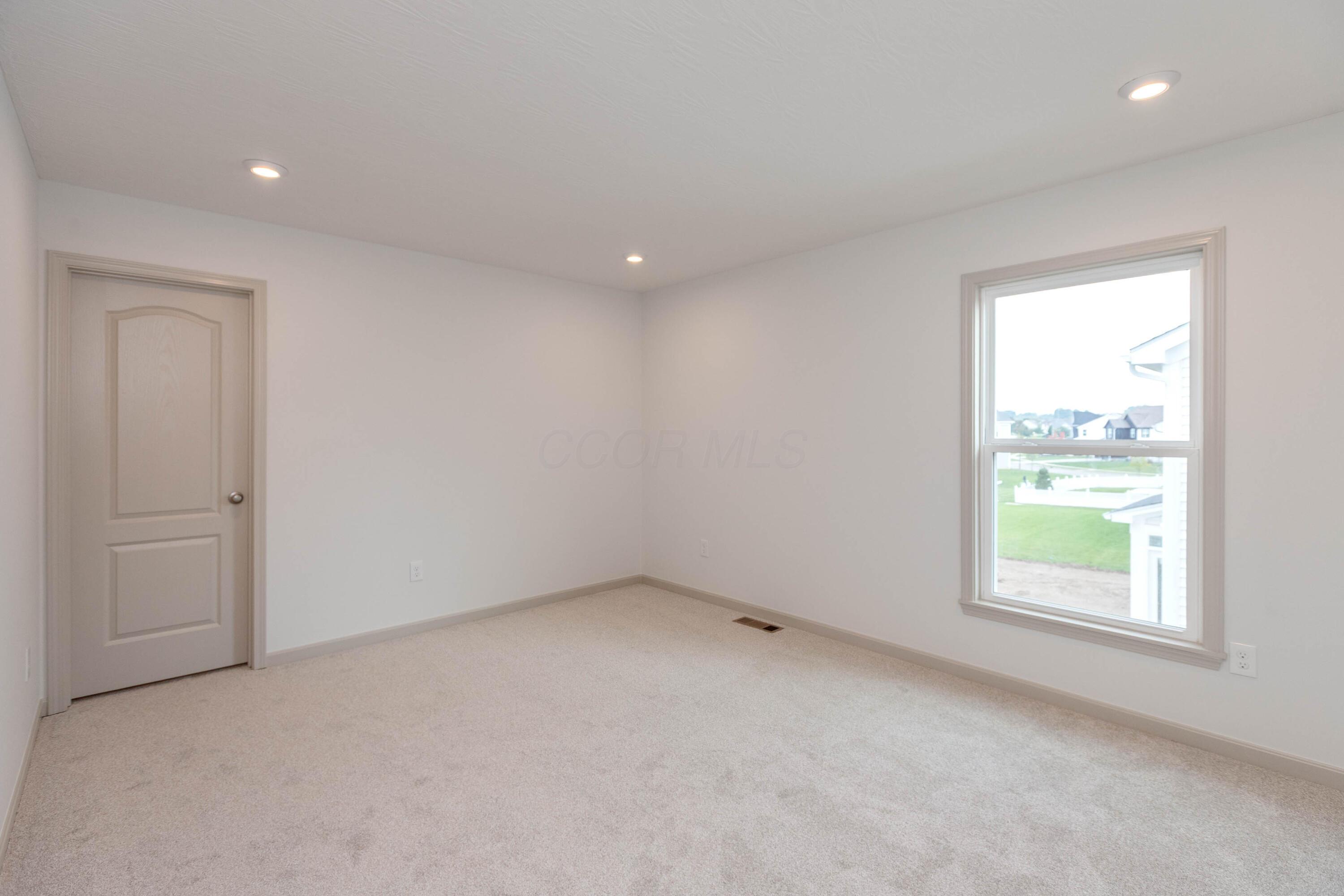 216 Painter Street Property Photo 35