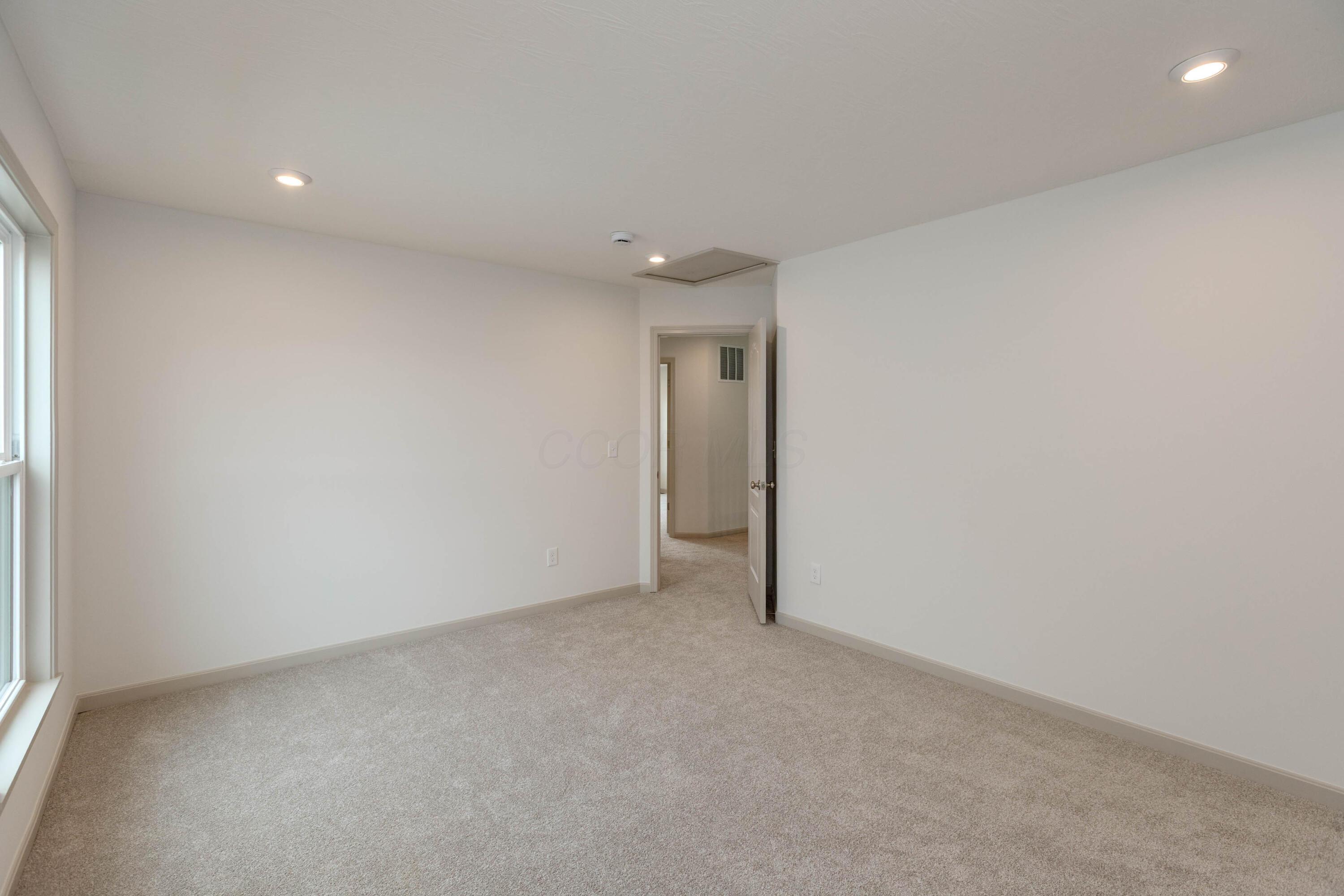216 Painter Street Property Photo 36