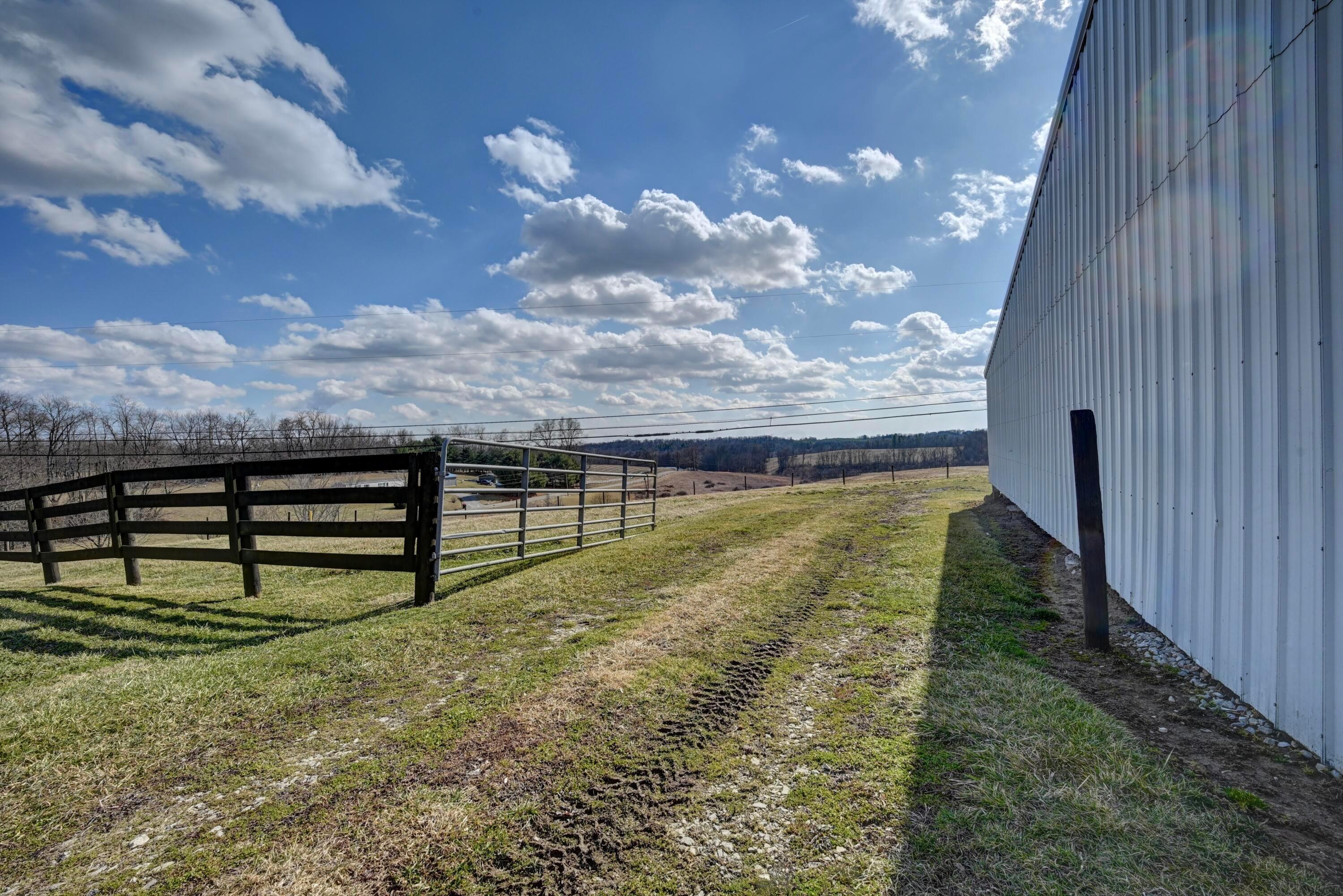6040 Pinecrest Drive Property Photo 35