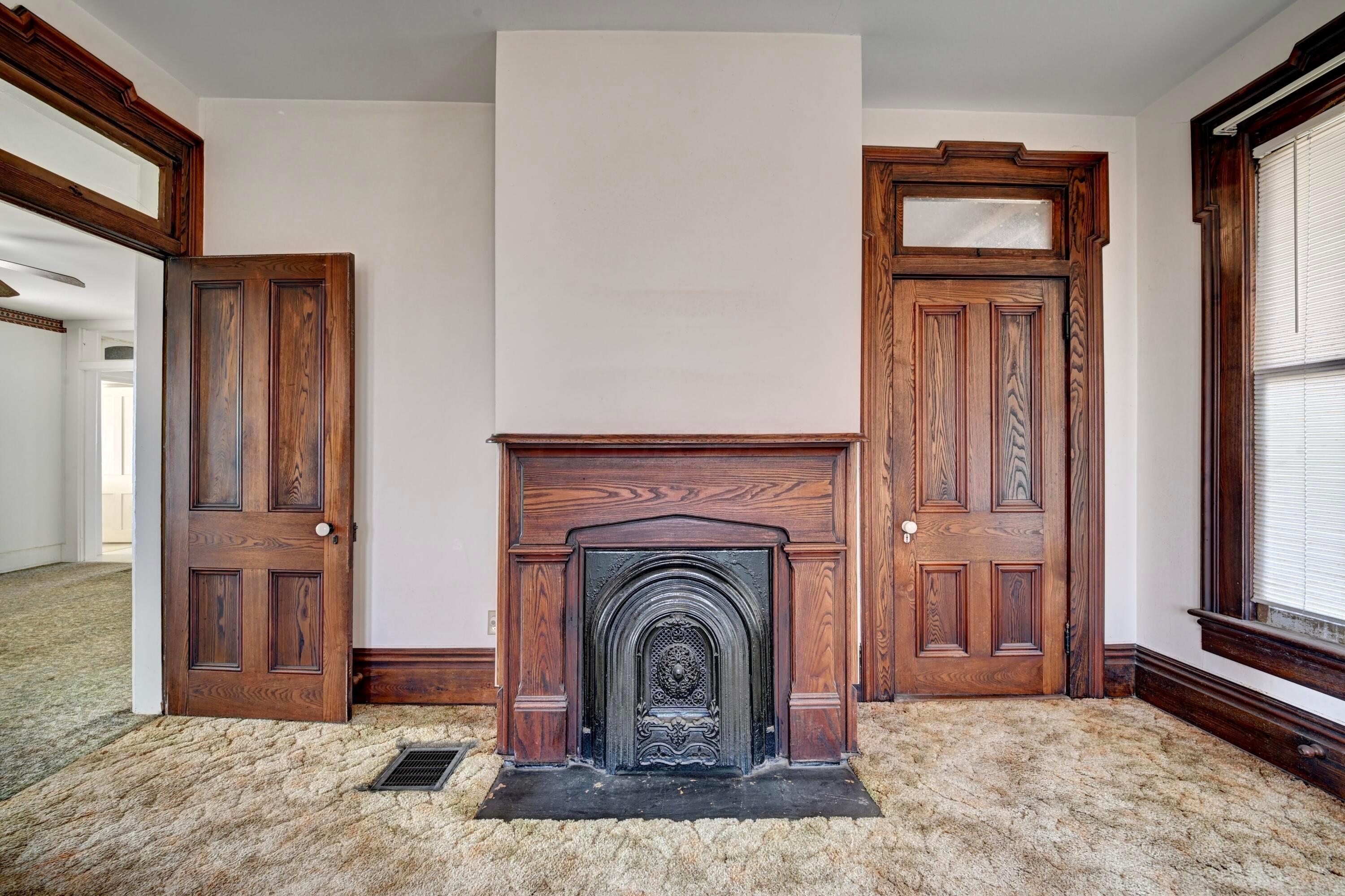 6040 Pinecrest Drive Property Photo 56