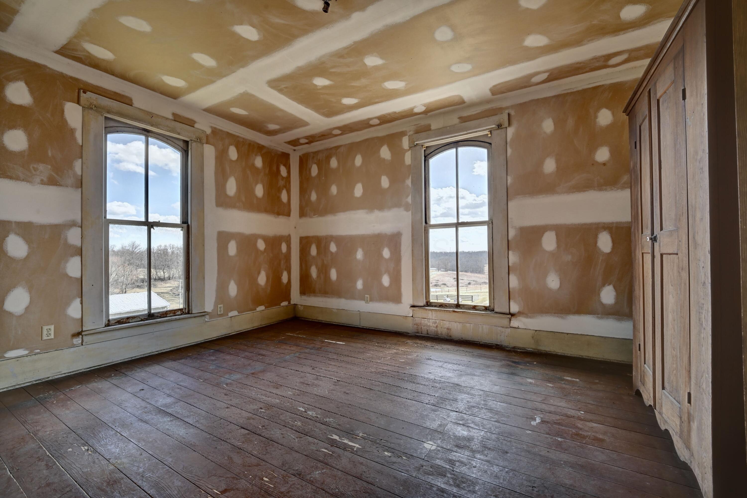 6040 Pinecrest Drive Property Photo 63