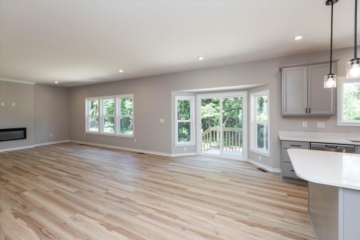 723 Francis Drive Property Photo 10