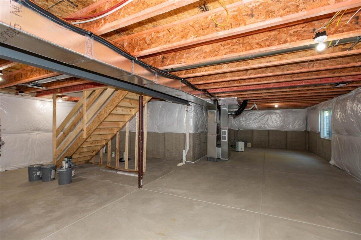 723 Francis Drive Property Photo 32