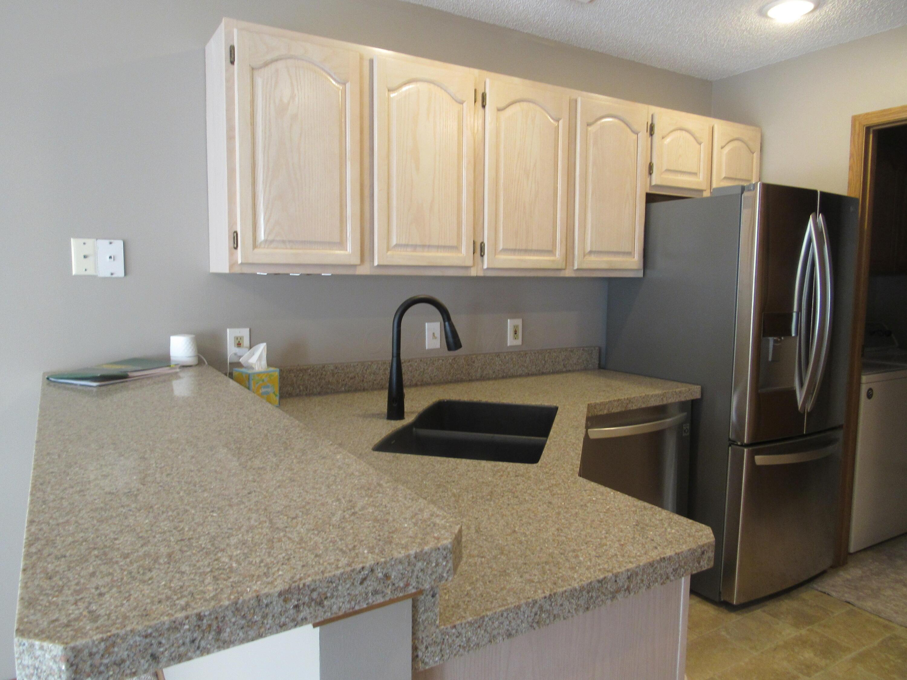 1205 Dunhurst Street Property Photo 6