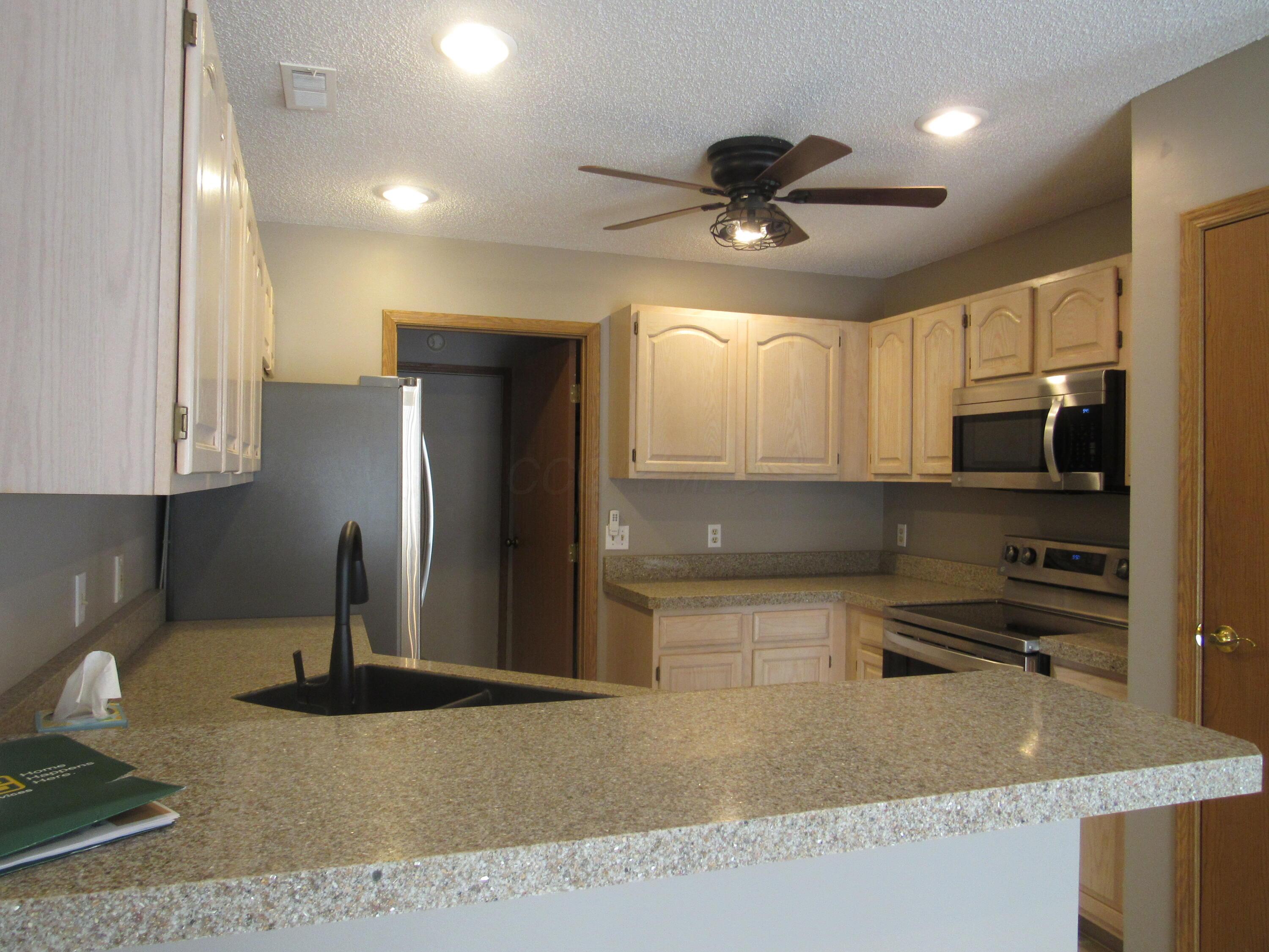 1205 Dunhurst Street Property Photo 8