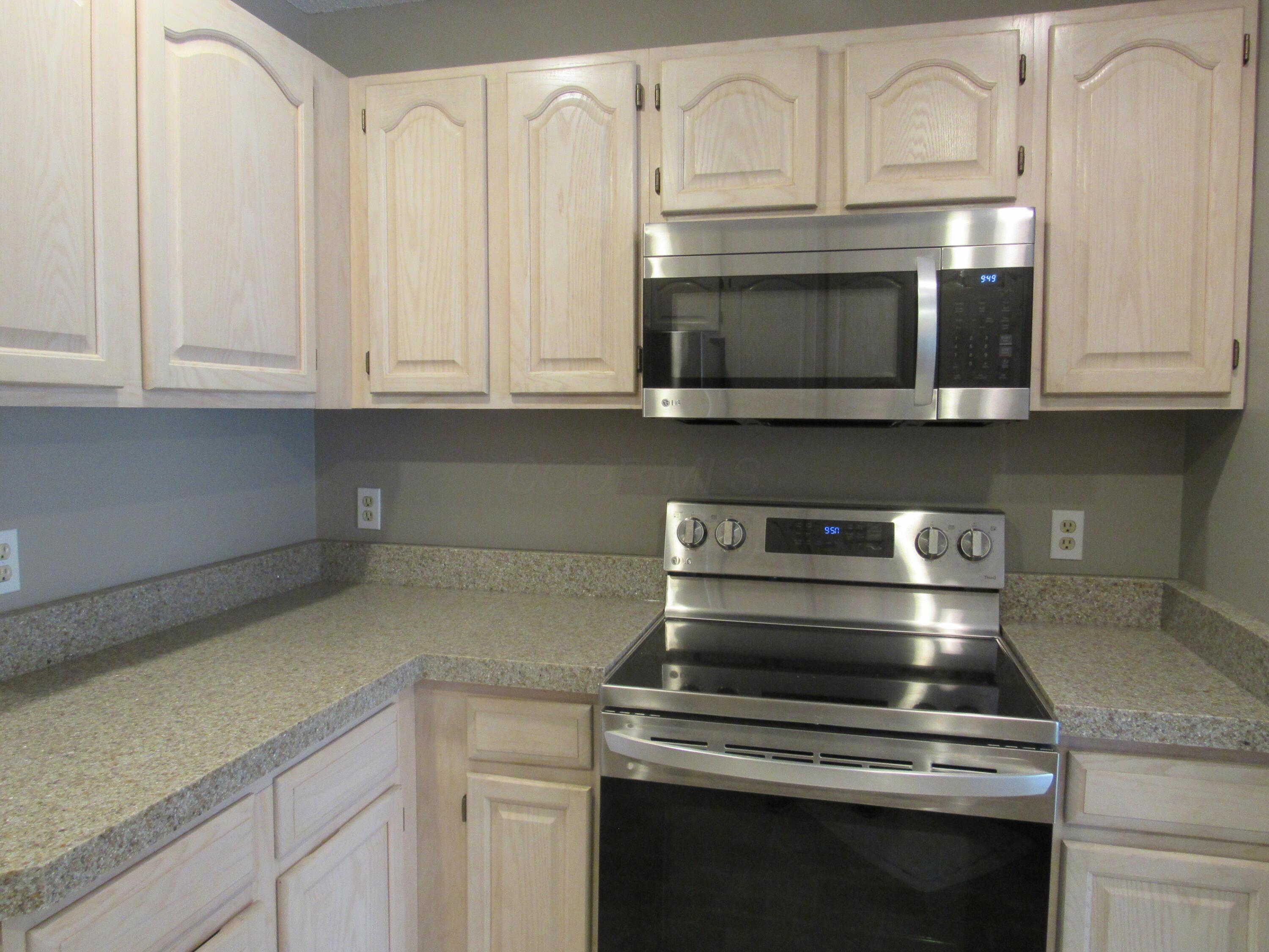 1205 Dunhurst Street Property Photo 9