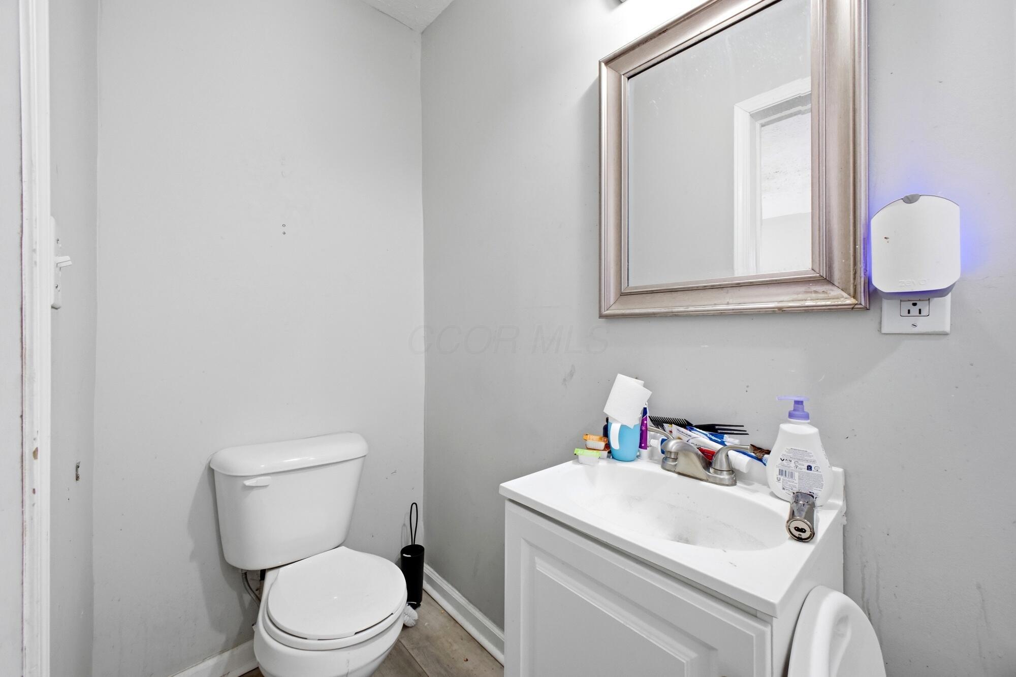 1355-1357 E Mound Street Property Photo 17