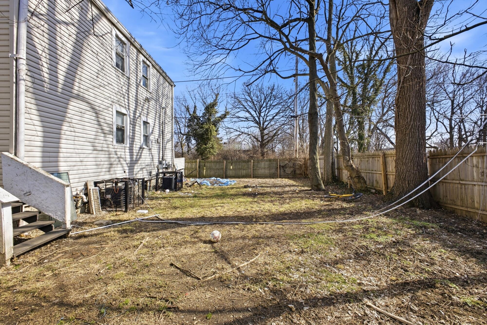 1355-1357 E Mound Street Property Photo 36