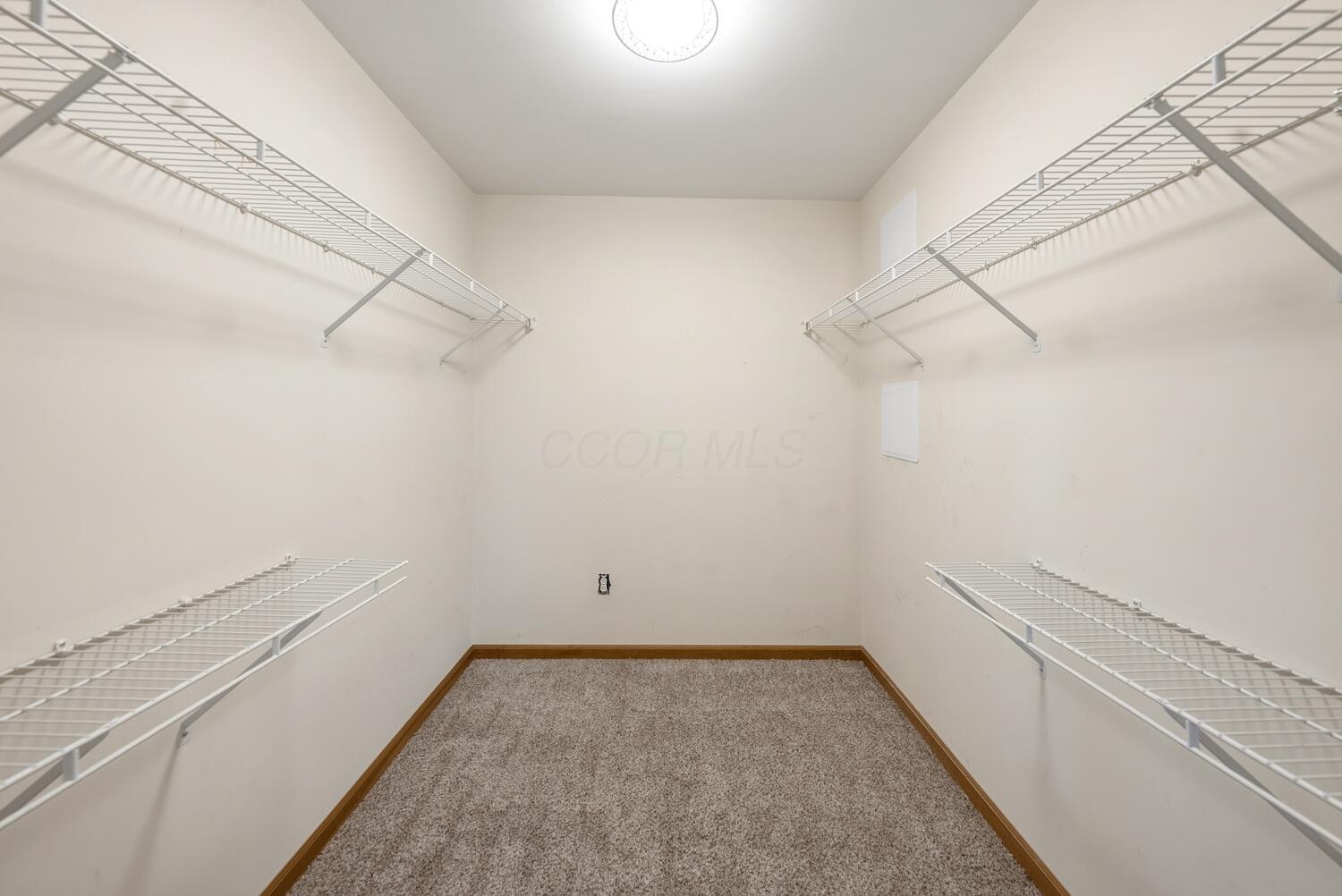 700 E Main, #32 Property Photo 21