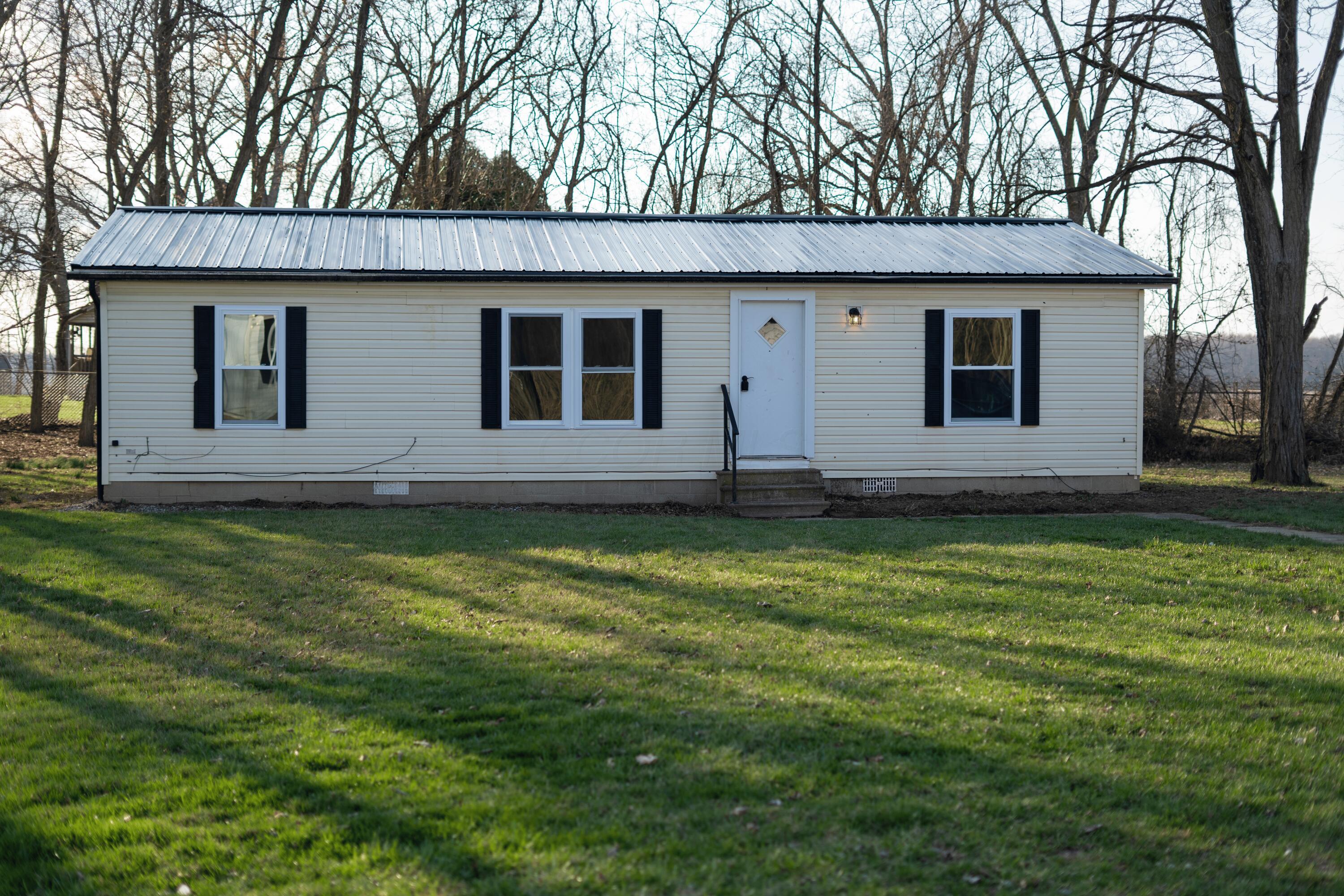 3185 State Route 229 Property Photo 1