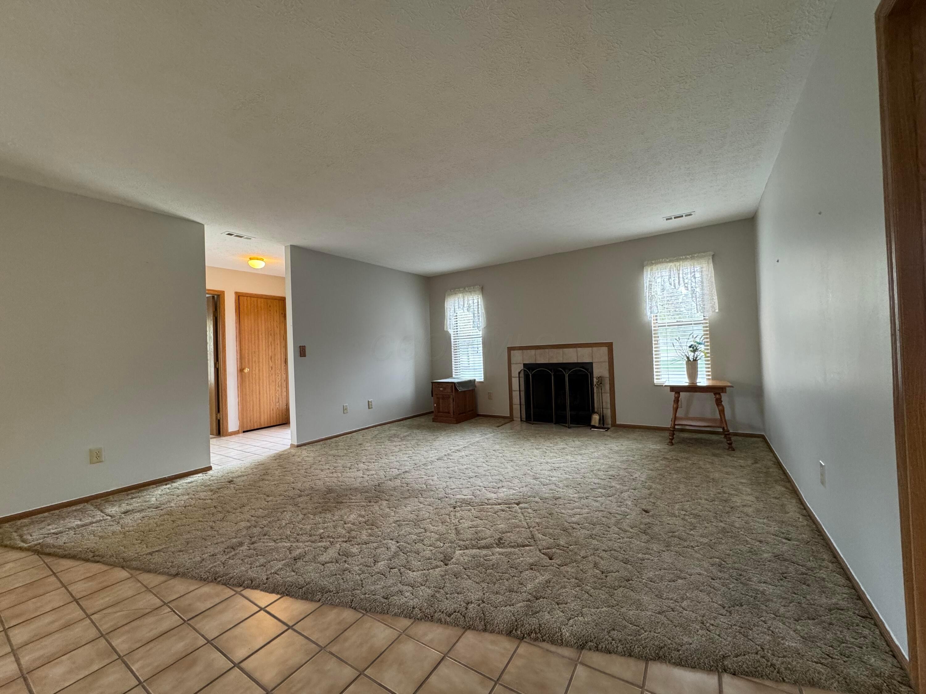 3672 Charlemonte Way, 1 Property Photo 6