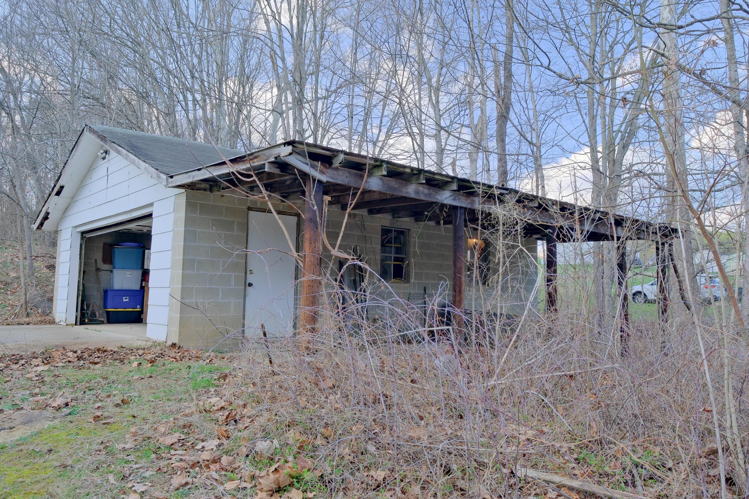 4021 Baker Road Property Photo 20