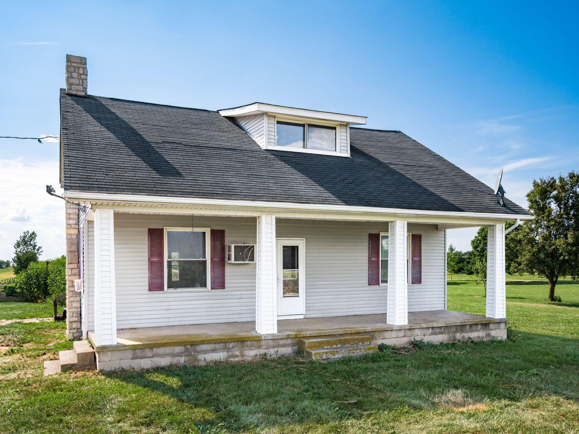 3935 N Section Line Road Property Photo 2