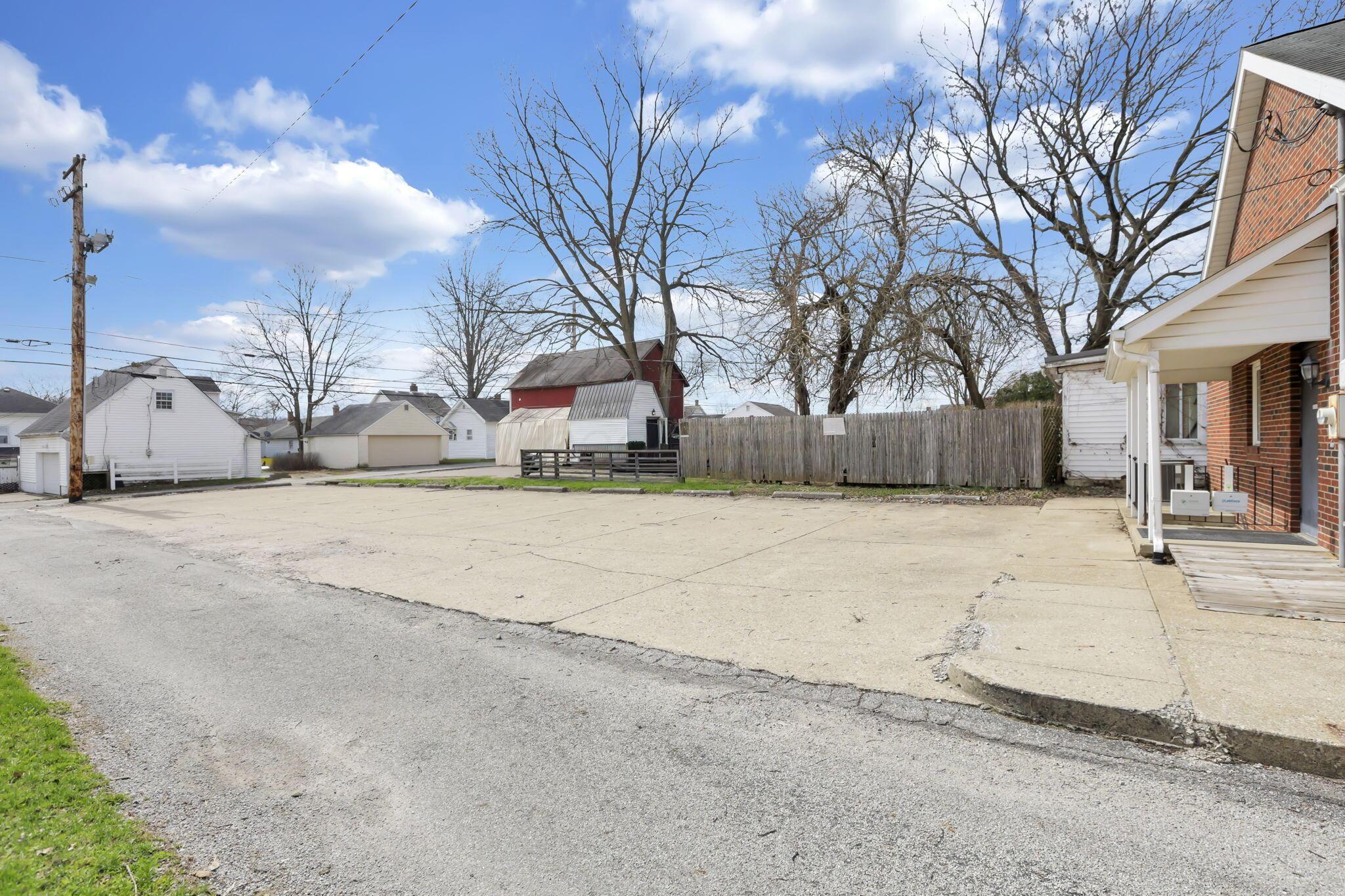 830 E Main Street Property Photo 48