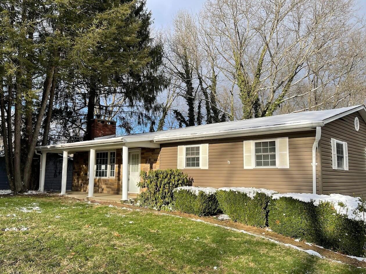 330 Walnut Hills Drive Property Photo 1