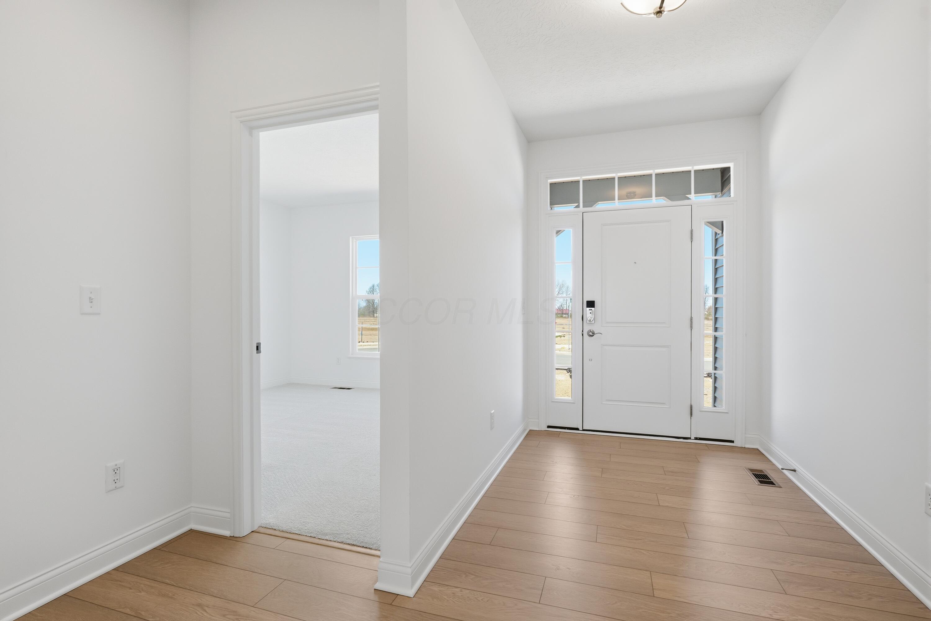 3122 Brian Way Property Photo 3