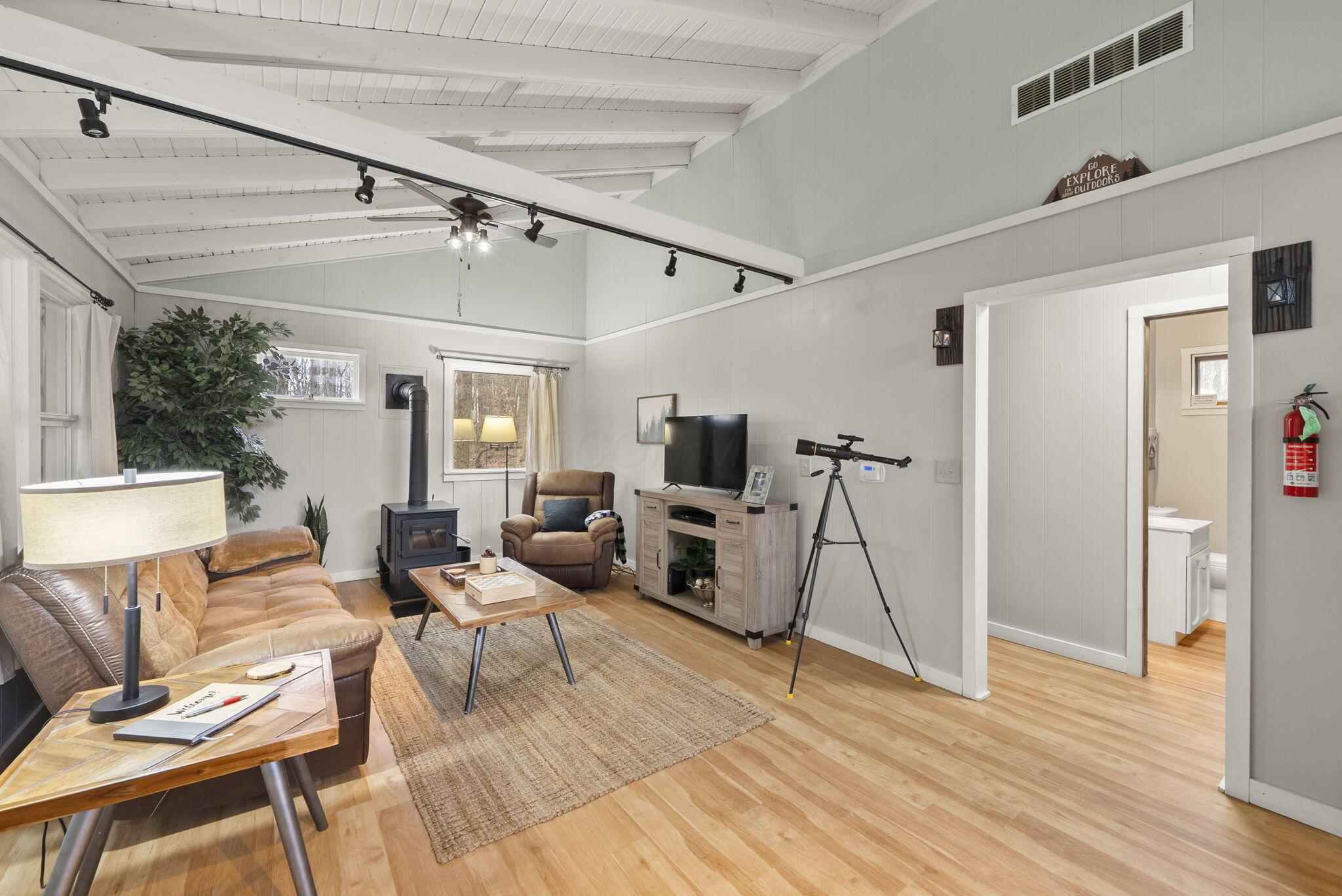 20554 Thompson Ridge Road Property Photo 13