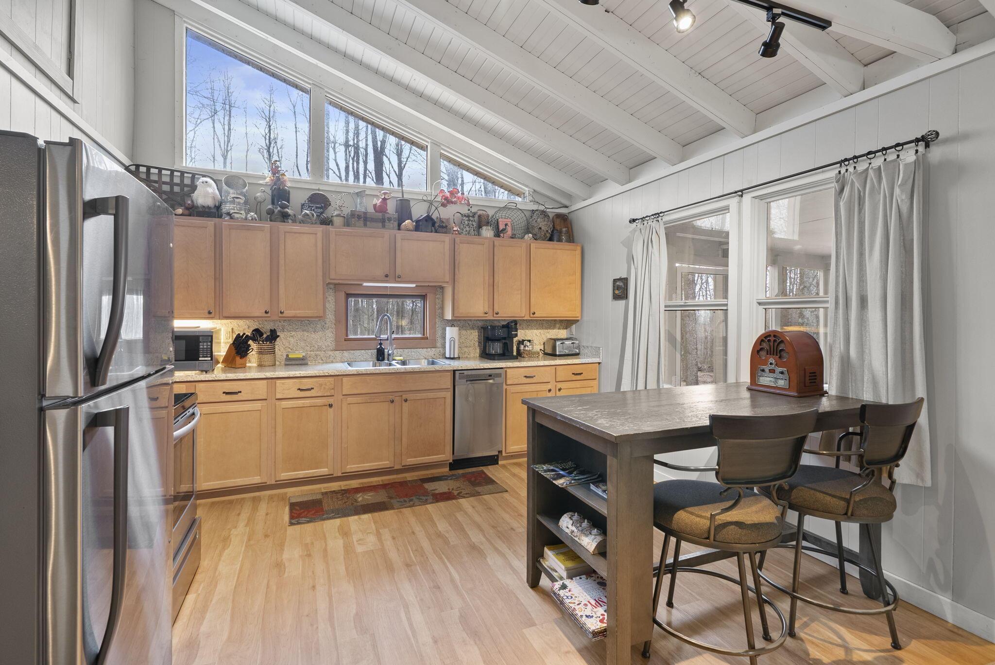 20554 Thompson Ridge Road Property Photo 15