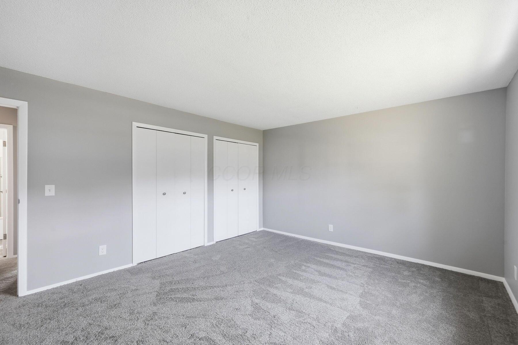 86 Stornoway Drive W Property Photo 19