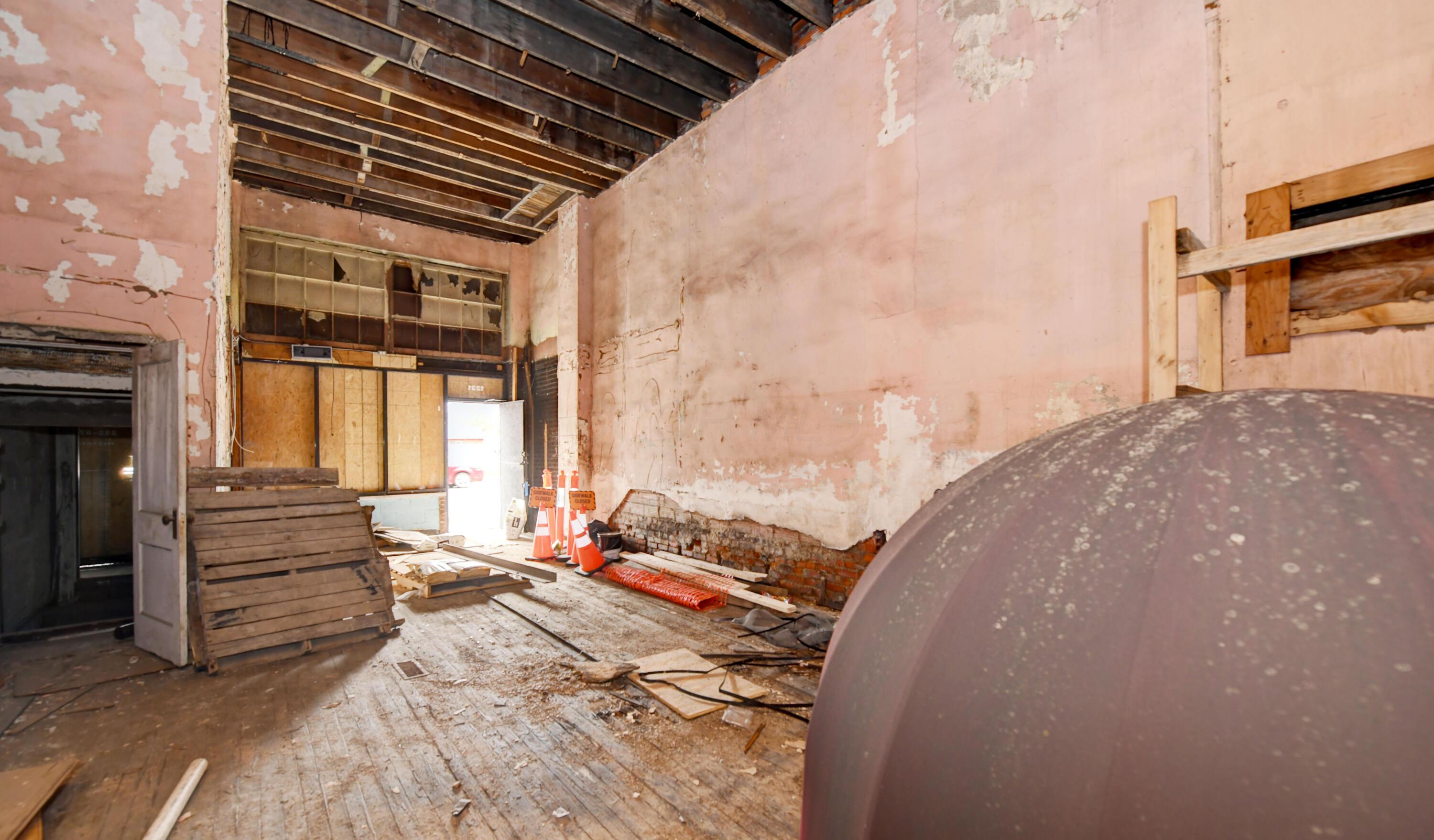 1229-1231 E Main Street Property Photo 11