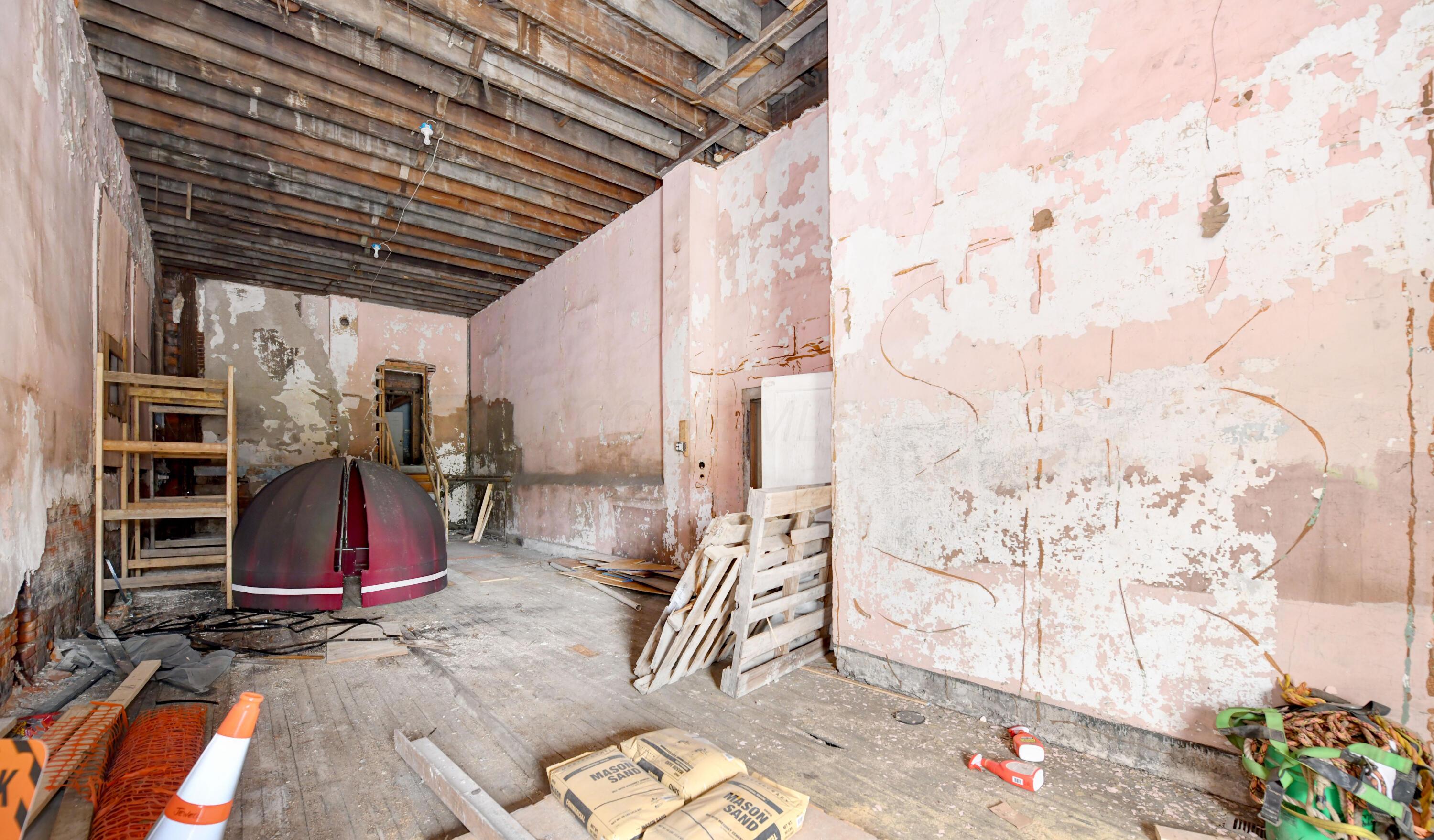 1229-1231 E Main Street Property Photo 12