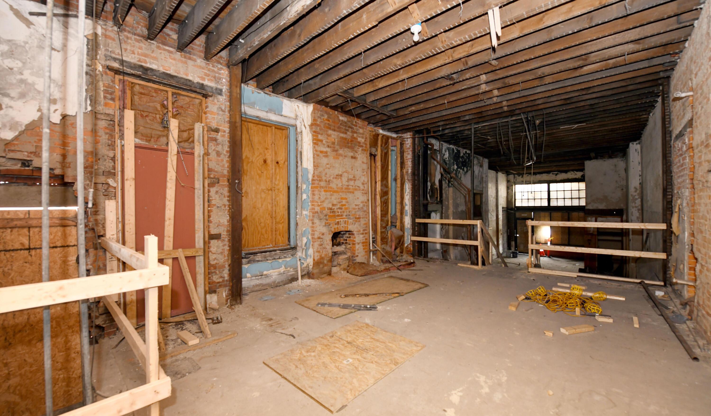 1229-1231 E Main Street Property Photo 13