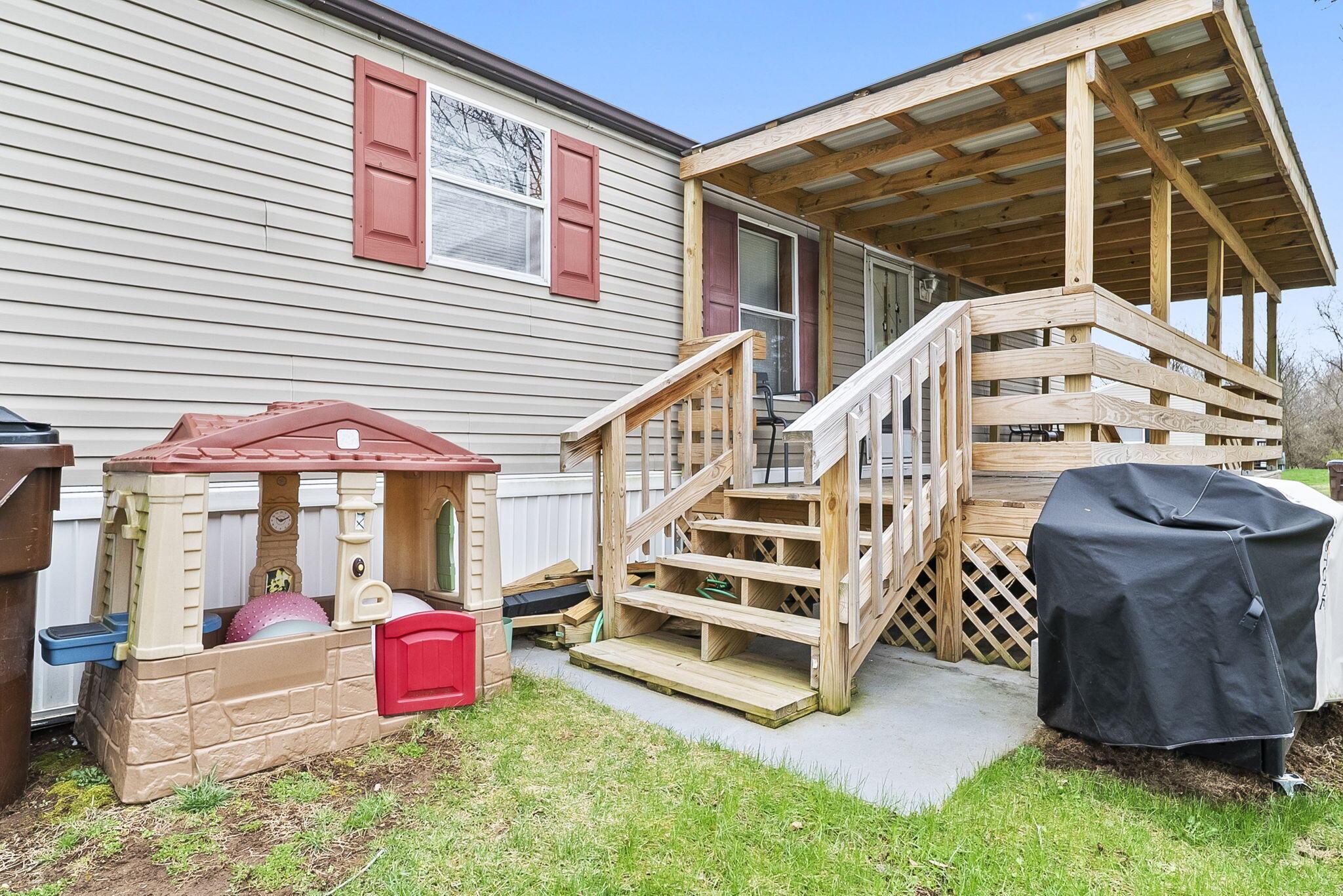 170 Spruce Ridge Drive Property Photo 6
