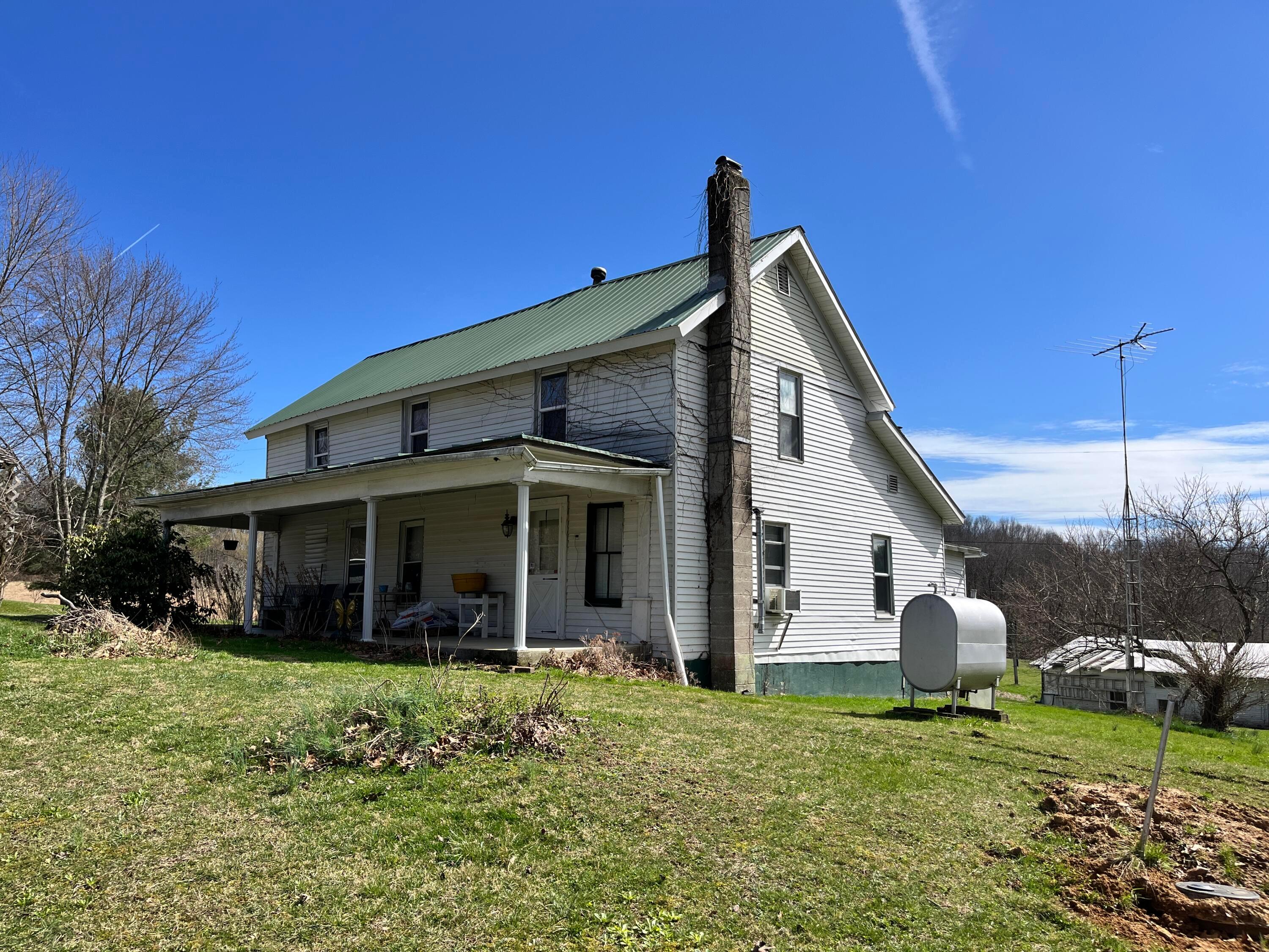 39131 Todd Road Property Photo 9