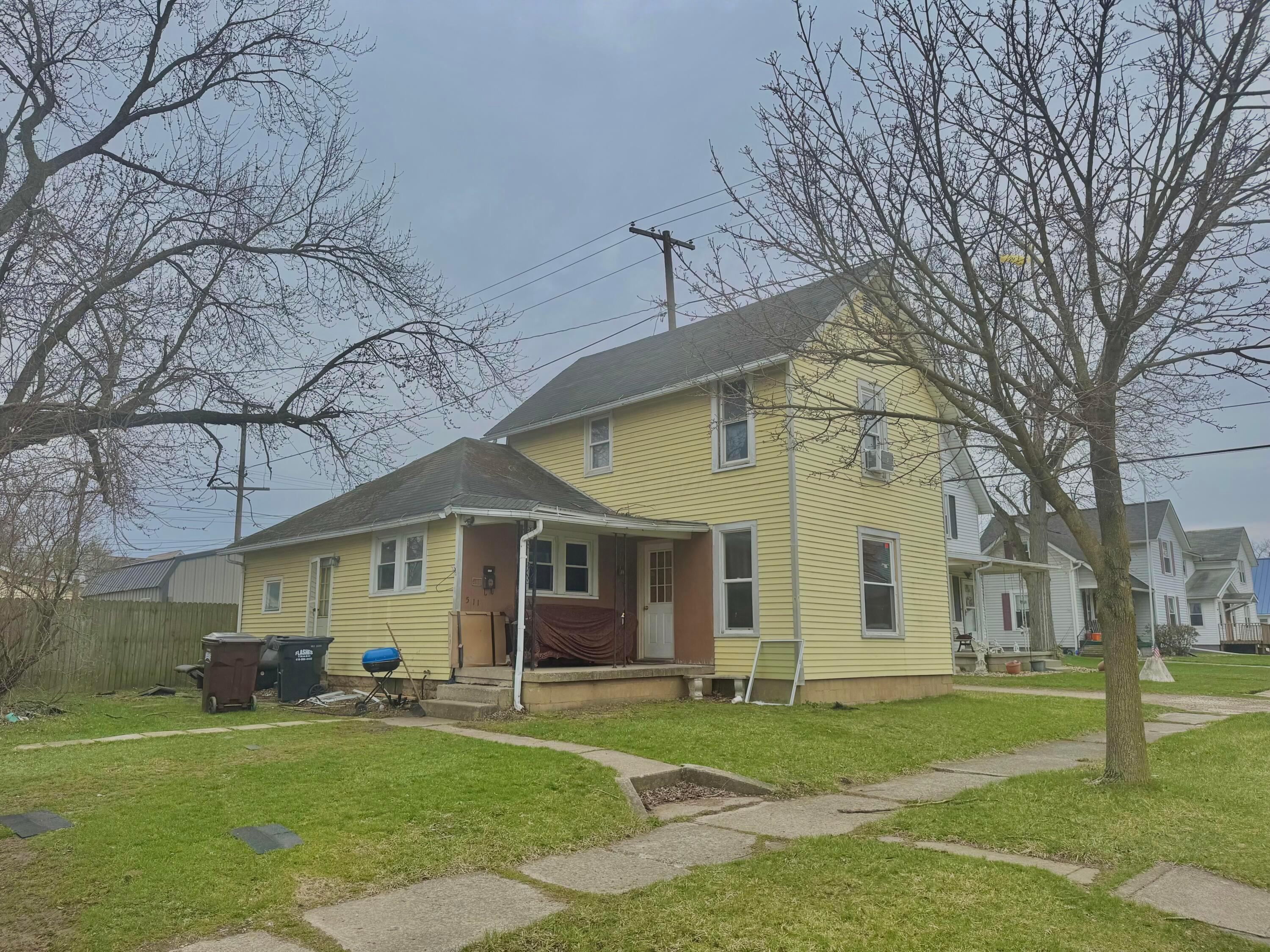 511 W Maple Street Property Photo 1
