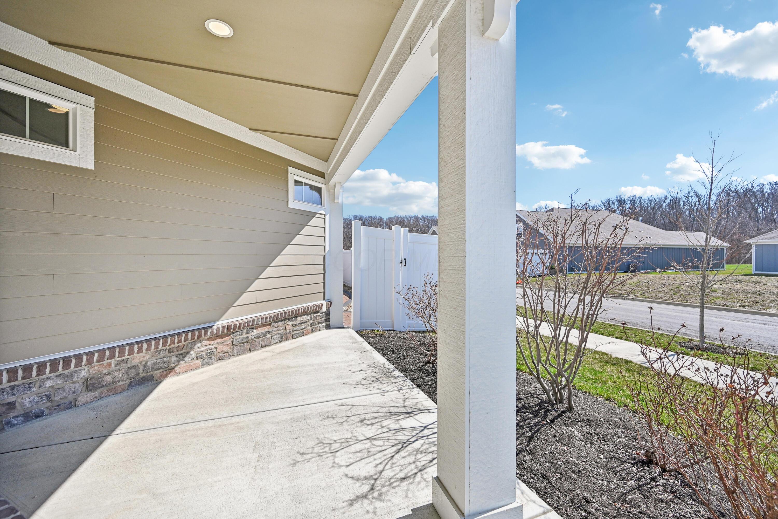 212 Eisley Lane Property Photo 4