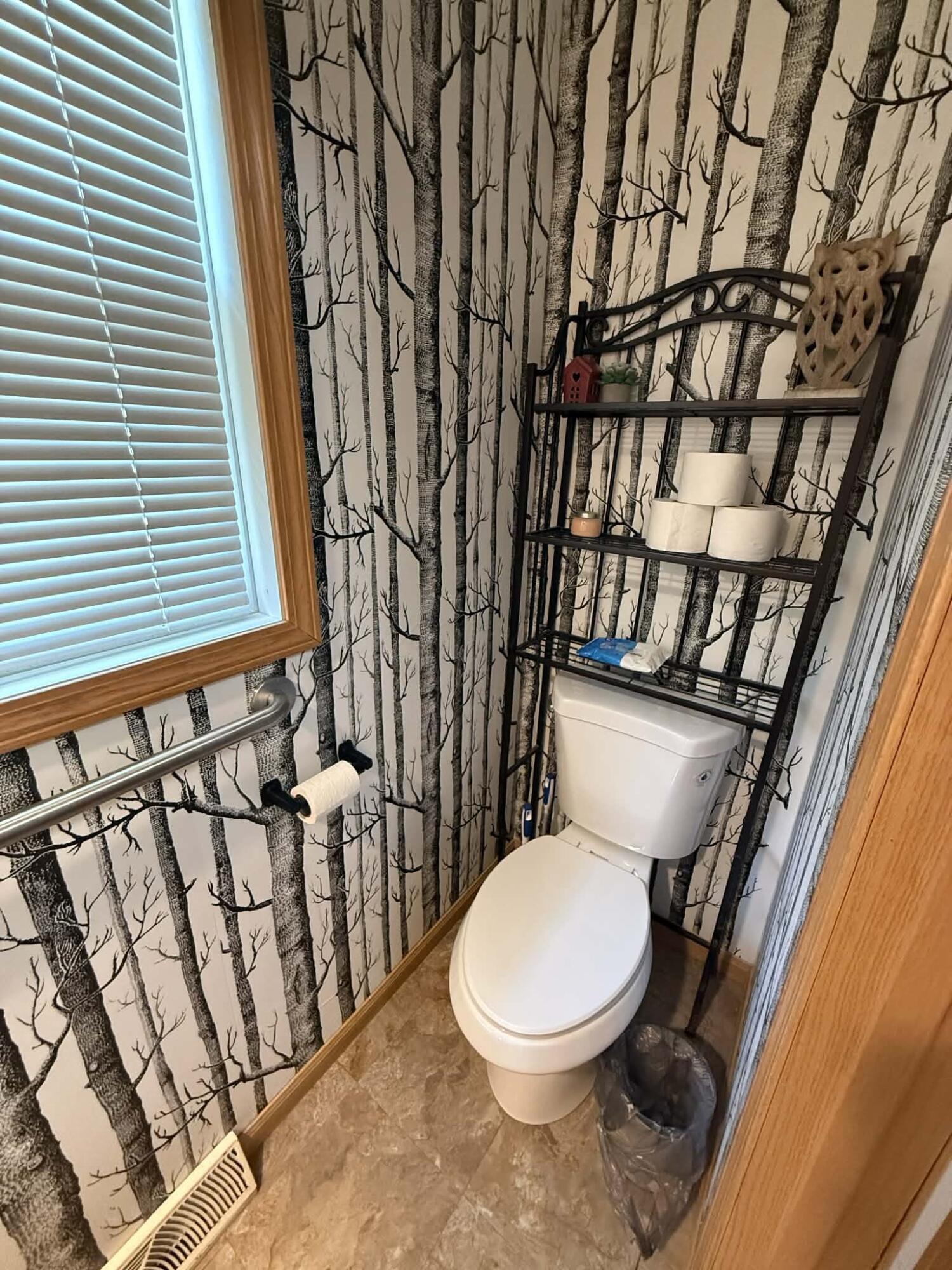 7170 Old Town Road Property Photo 18
