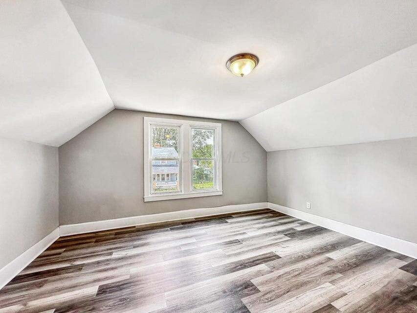 354 S Ogden Avenue Property Photo 7
