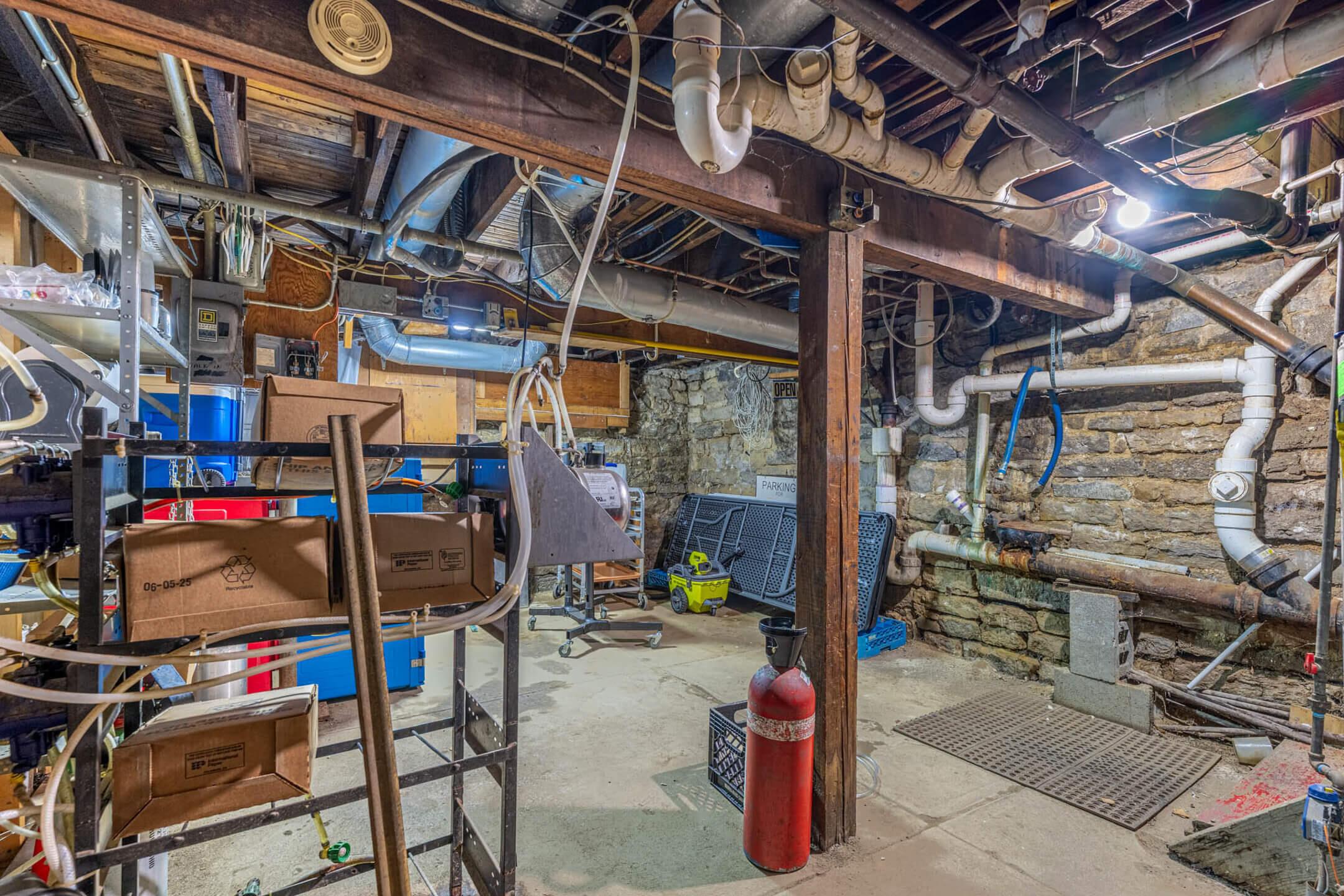 227 E Cecil Street Property Photo 74
