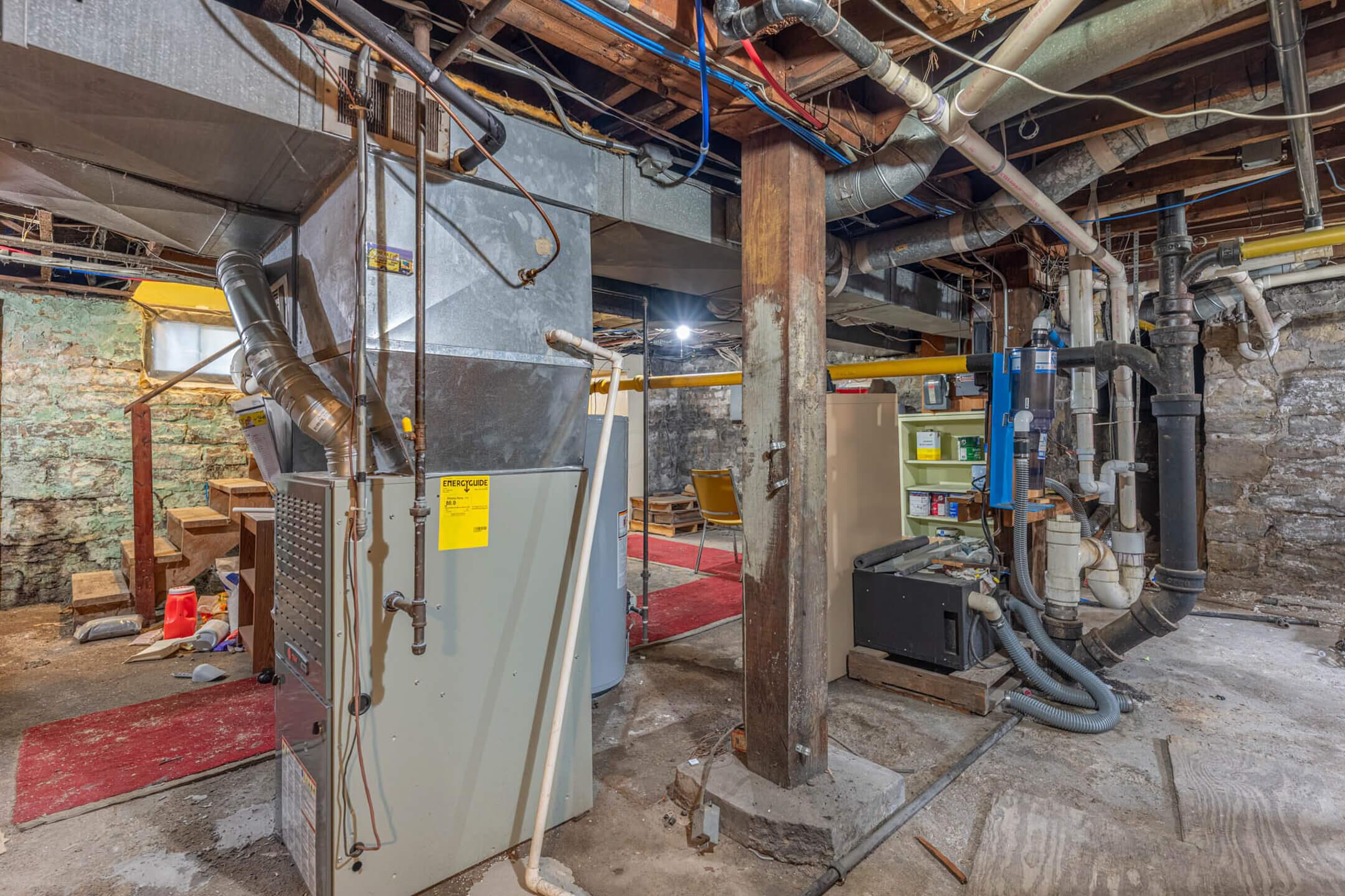 227 E Cecil Street Property Photo 81