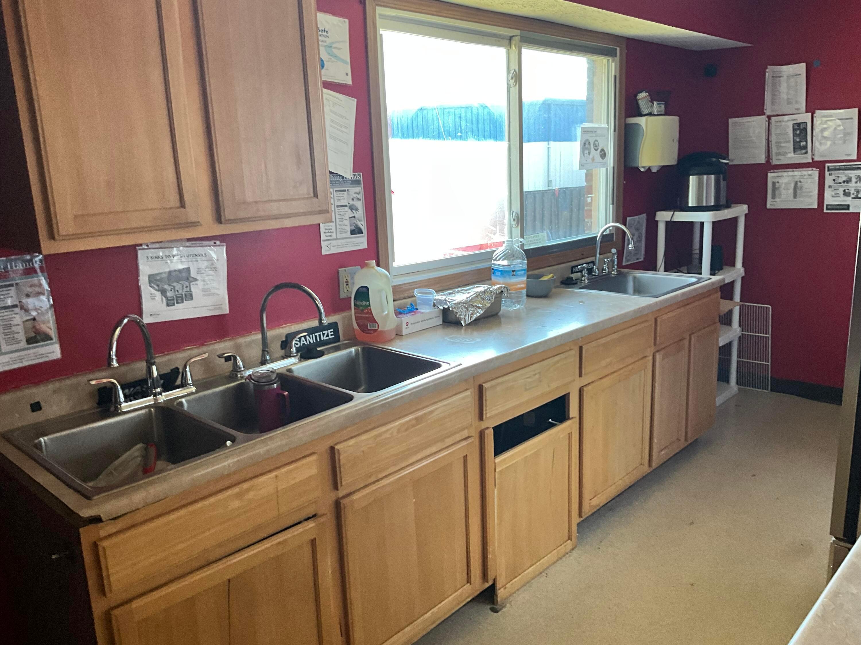 830 Refugee Road Property Photo 15