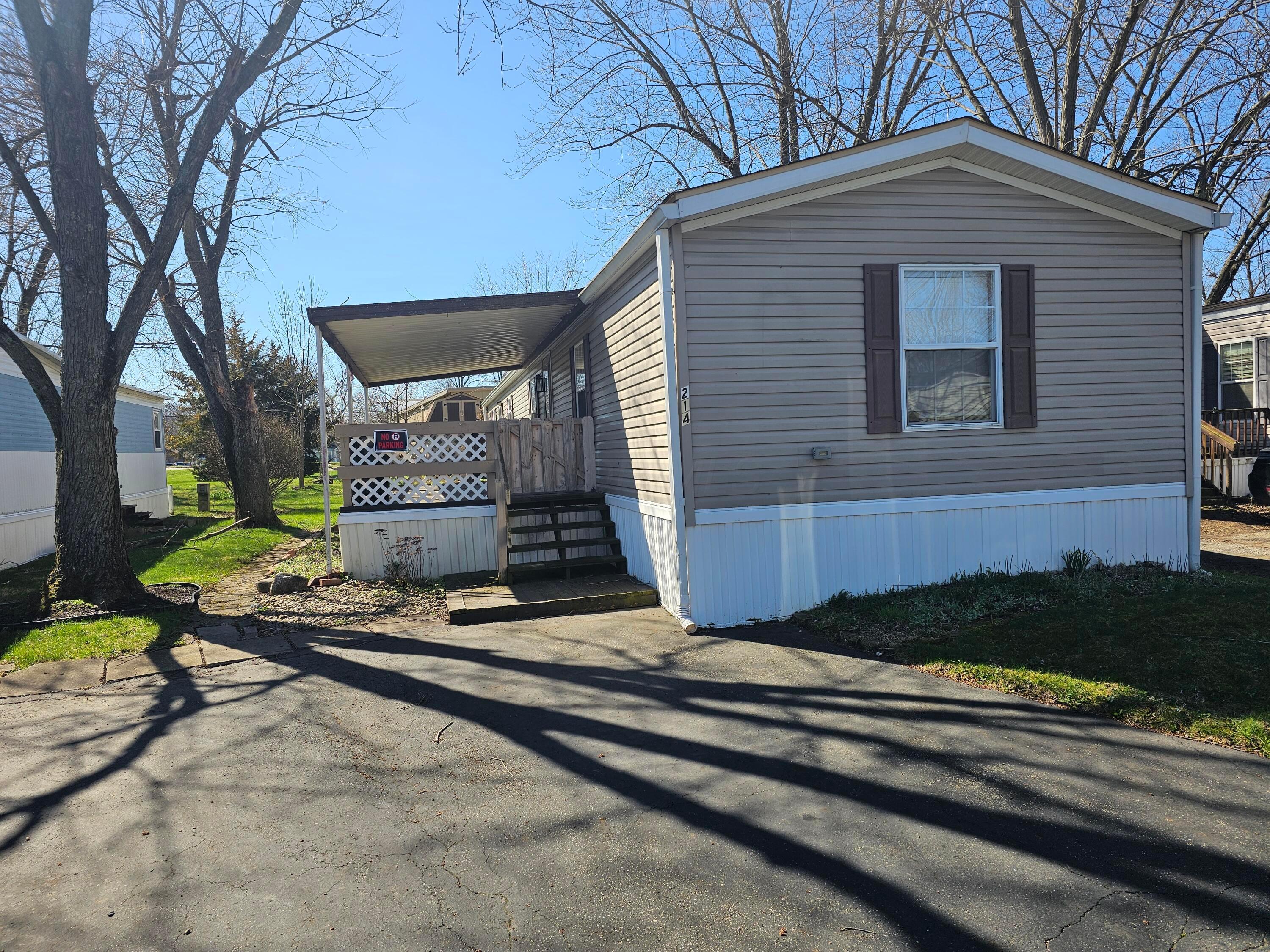 214 Estates Lane, 214 Property Photo 1